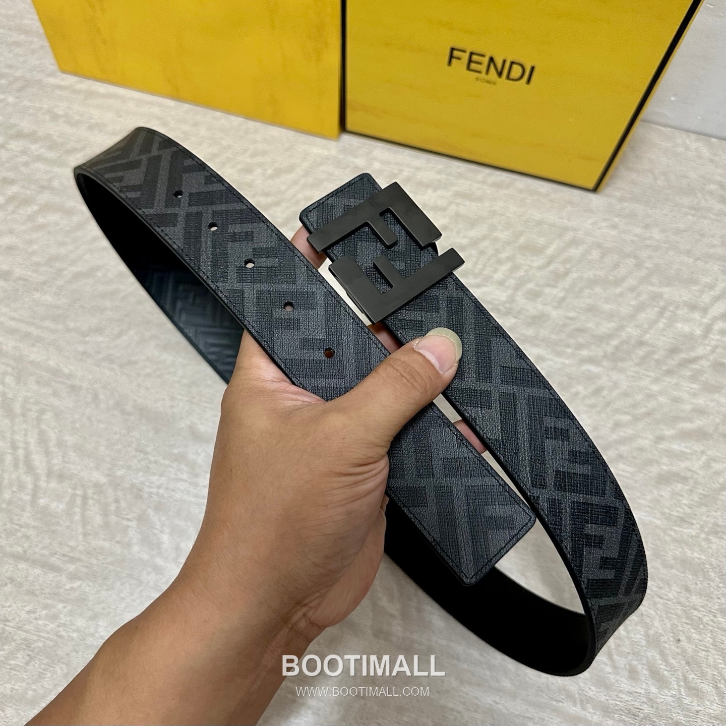 Fendi FF Cuoio Romano Calfskin Reversible Belt with FF Logo Buckle Palladium 펜디 FF 쿠오이오 로마노 카프스킨 리버서블 벨트 FF 로고 버클 황동 베이스 팔라듐 피니시 4.0cm 2