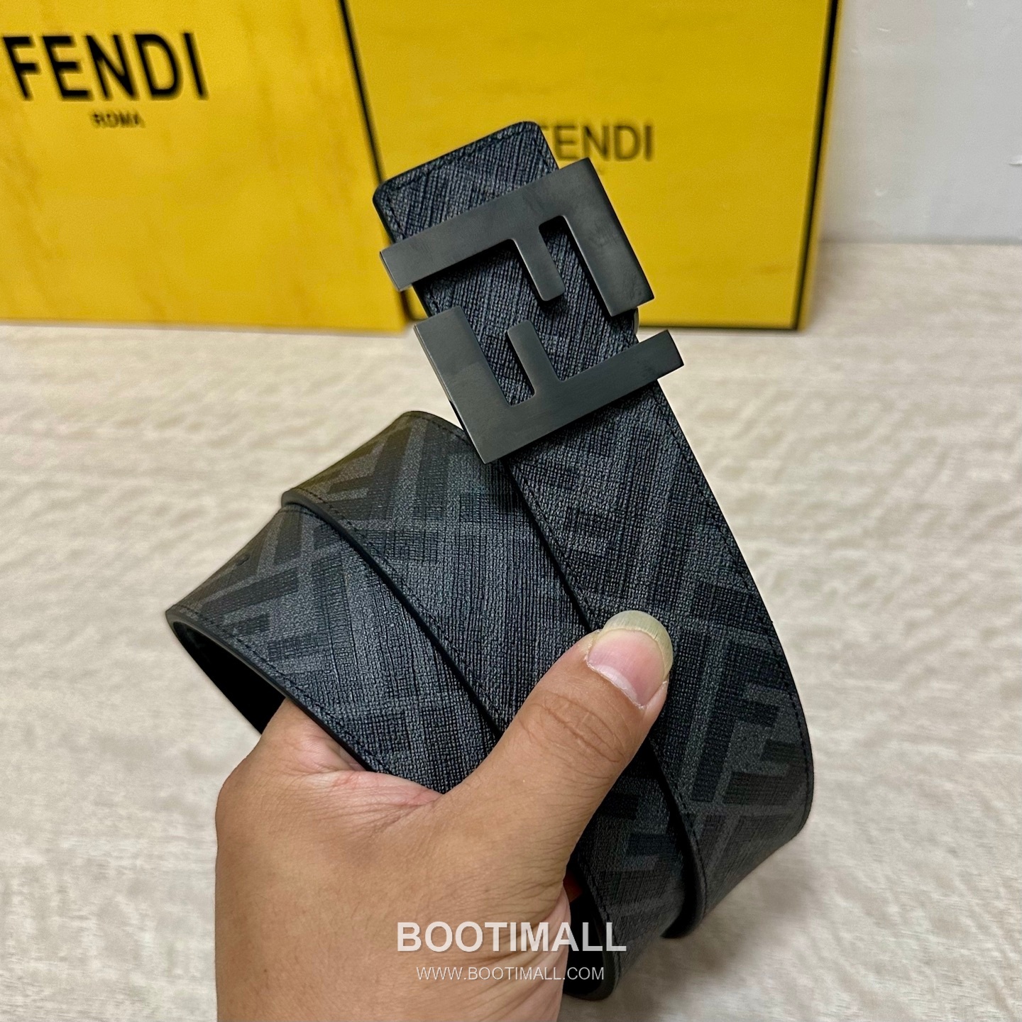 Fendi FF Cuoio Romano Calfskin Reversible Belt with FF Logo Buckle Palladium 펜디 FF 쿠오이오 로마노 카프스킨 리버서블 벨트 FF 로고 버클 황동 베이스 팔라듐 피니시 4.0cm 3