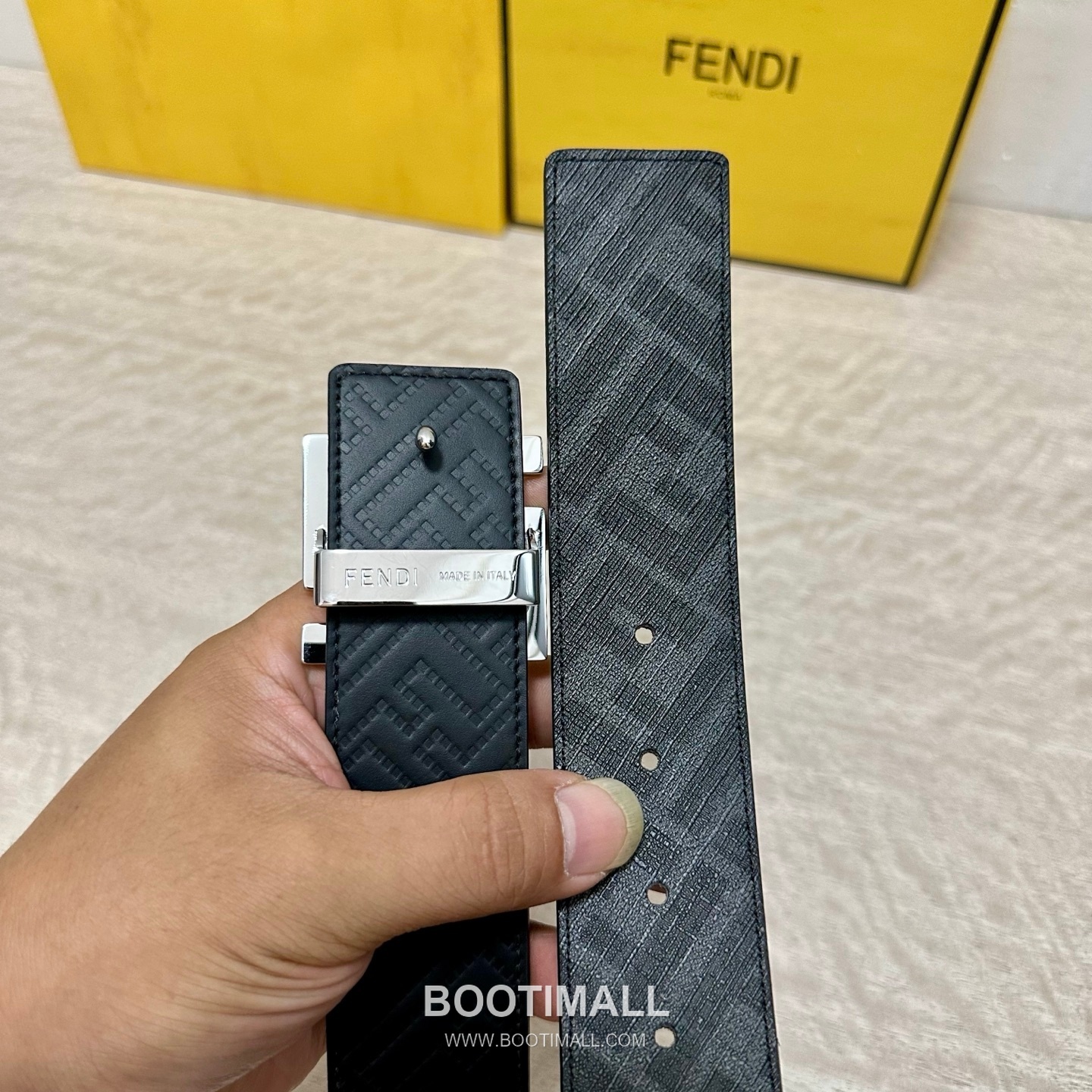 Fendi FF Cuoio Romano Calfskin Reversible Belt with FF Logo Buckle Palladium 펜디 FF 쿠오이오 로마노 카프스킨 리버서블 벨트 FF 로고 버클 황동 베이스 팔라듐 피니시 4.0cm 5