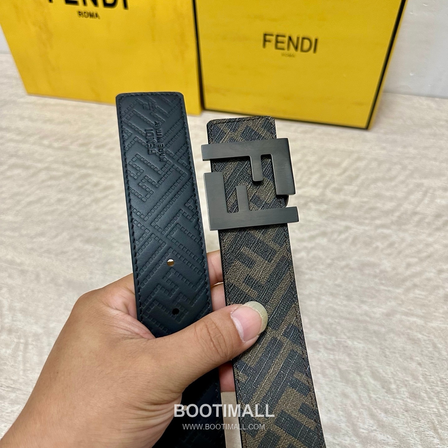 Fendi FF Cuoio Romano Calfskin Reversible Belt with FF Logo Buckle Palladium 펜디 FF 쿠오이오 로마노 카프스킨 리버서블 벨트 FF 로고 버클 황동 베이스 팔라듐 피니시 4.0cm 4