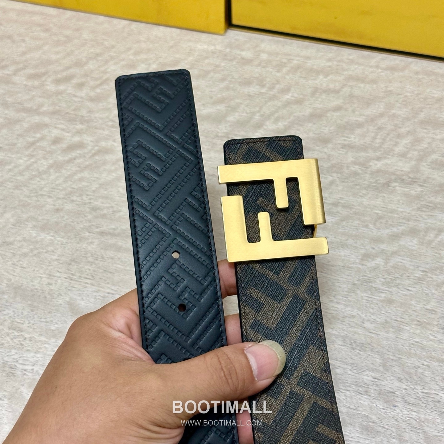 Fendi FF Cuoio Romano Calfskin Reversible Belt with FF Logo Buckle Palladium 펜디 FF 쿠오이오 로마노 카프스킨 리버서블 벨트 FF 로고 버클 황동 베이스 팔라듐 피니시 4.0cm 4