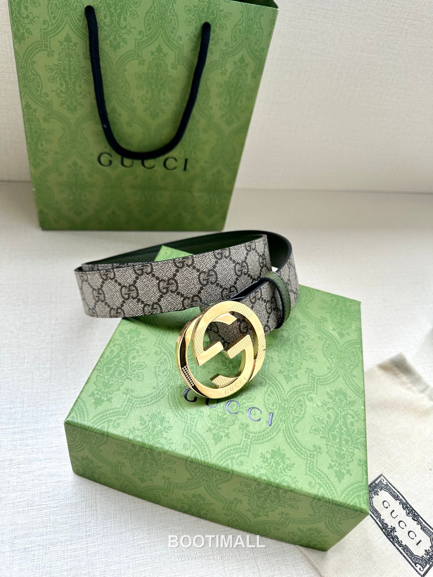 Gucci GG Marmont GG Supreme Canvas Reversible Belt with Double G Buckle Palladium 구찌 GG 마몬트 GG 슈프림 캔버스 리버서블 벨트 더블G 버클 황동 베이스 팔라듐 피니시 3.8cm 4