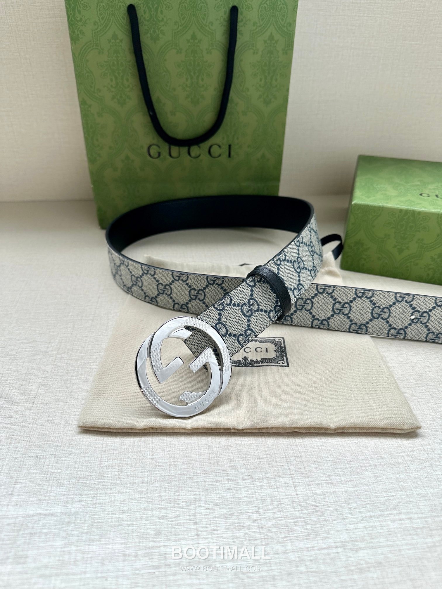 Gucci GG Marmont GG Supreme Canvas Reversible Belt with Double G Buckle Palladium 구찌 GG 마몬트 GG 슈프림 캔버스 리버서블 벨트 더블G 버클 황동 베이스 팔라듐 피니시 3.8cm 2