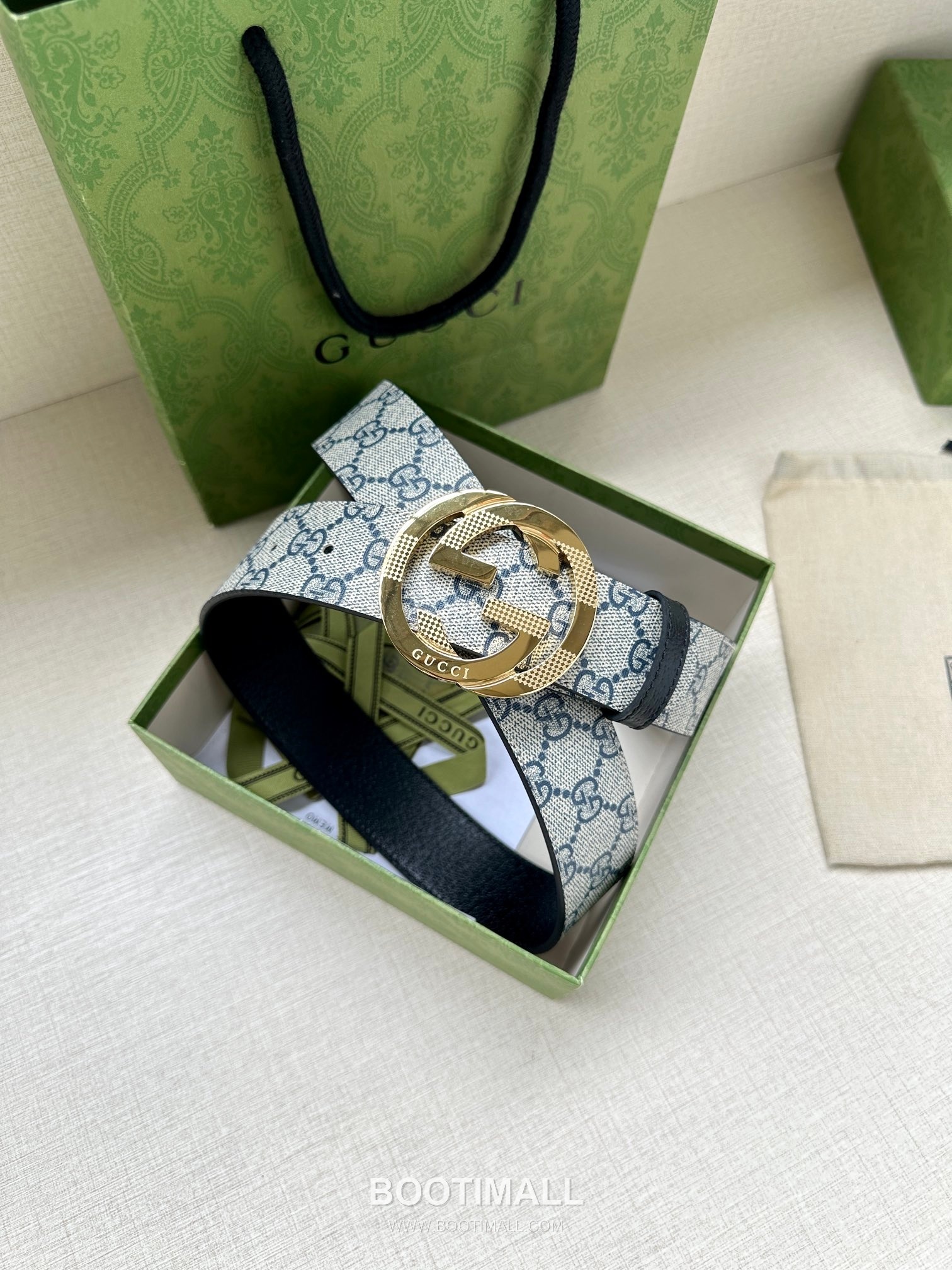 Gucci GG Marmont GG Supreme Canvas Reversible Belt with Double G Buckle Palladium 구찌 GG 마몬트 GG 슈프림 캔버스 리버서블 벨트 더블G 버클 황동 베이스 팔라듐 피니시 3.8cm 8