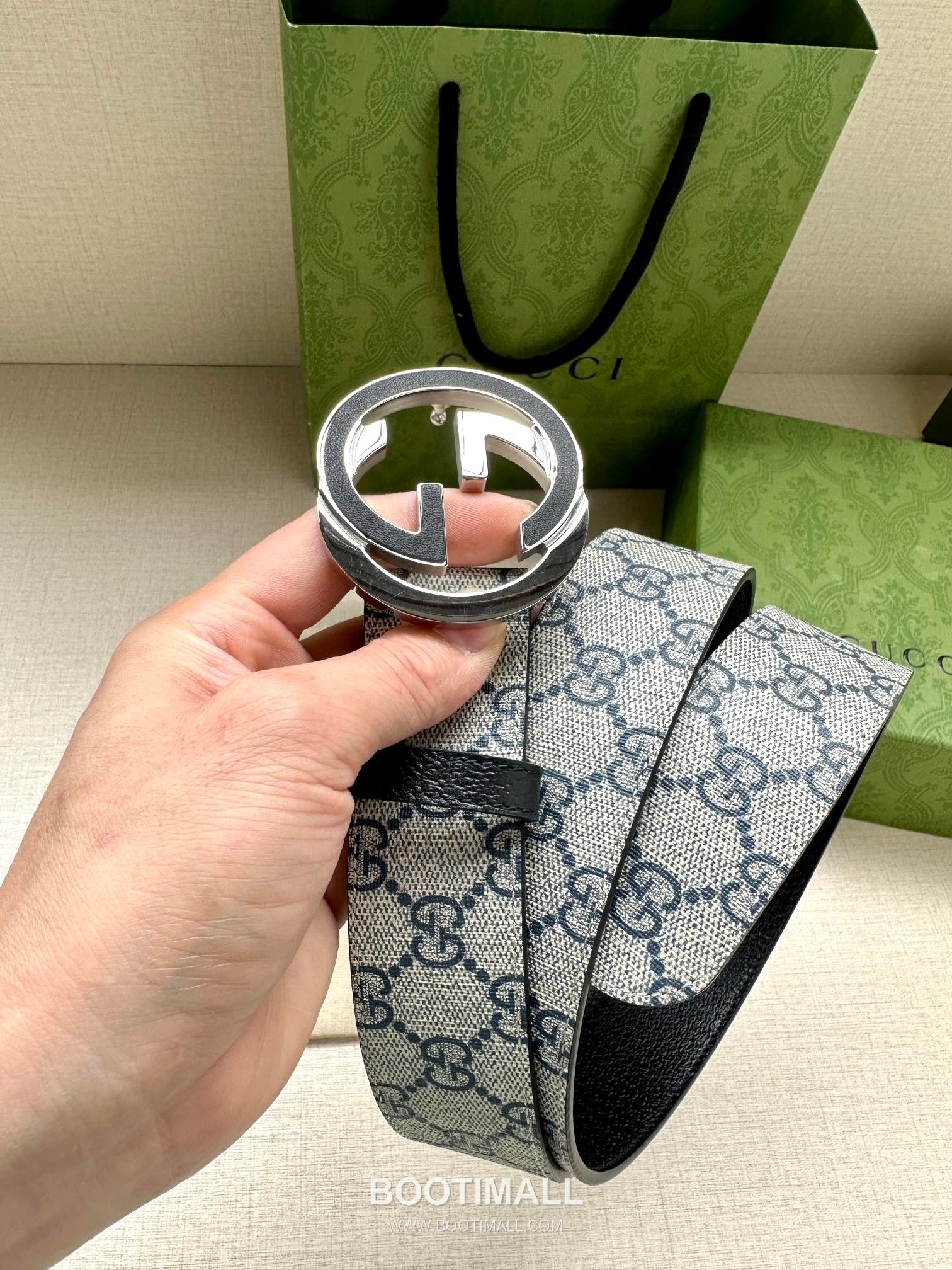 Gucci GG Marmont GG Supreme Canvas Reversible Belt with Double G Buckle Palladium 구찌 GG 마몬트 GG 슈프림 캔버스 리버서블 벨트 더블G 버클 황동 베이스 팔라듐 피니시 3.8cm 3