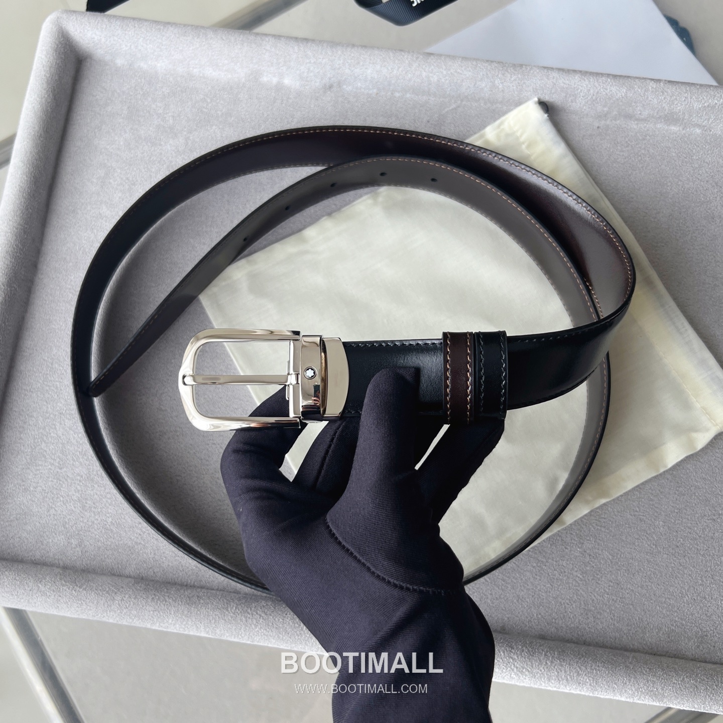 Montblanc Calfskin Grained Smooth Leather Reversible Belt with Star Logo Pin Buckle Palladium 몽블랑 카프스킨 그레인 스무스 레더 리버서블 벨트 스타 로고 핀 버클 황동 베이스 팔라듐 피니시 MB131188 3.5cm 1