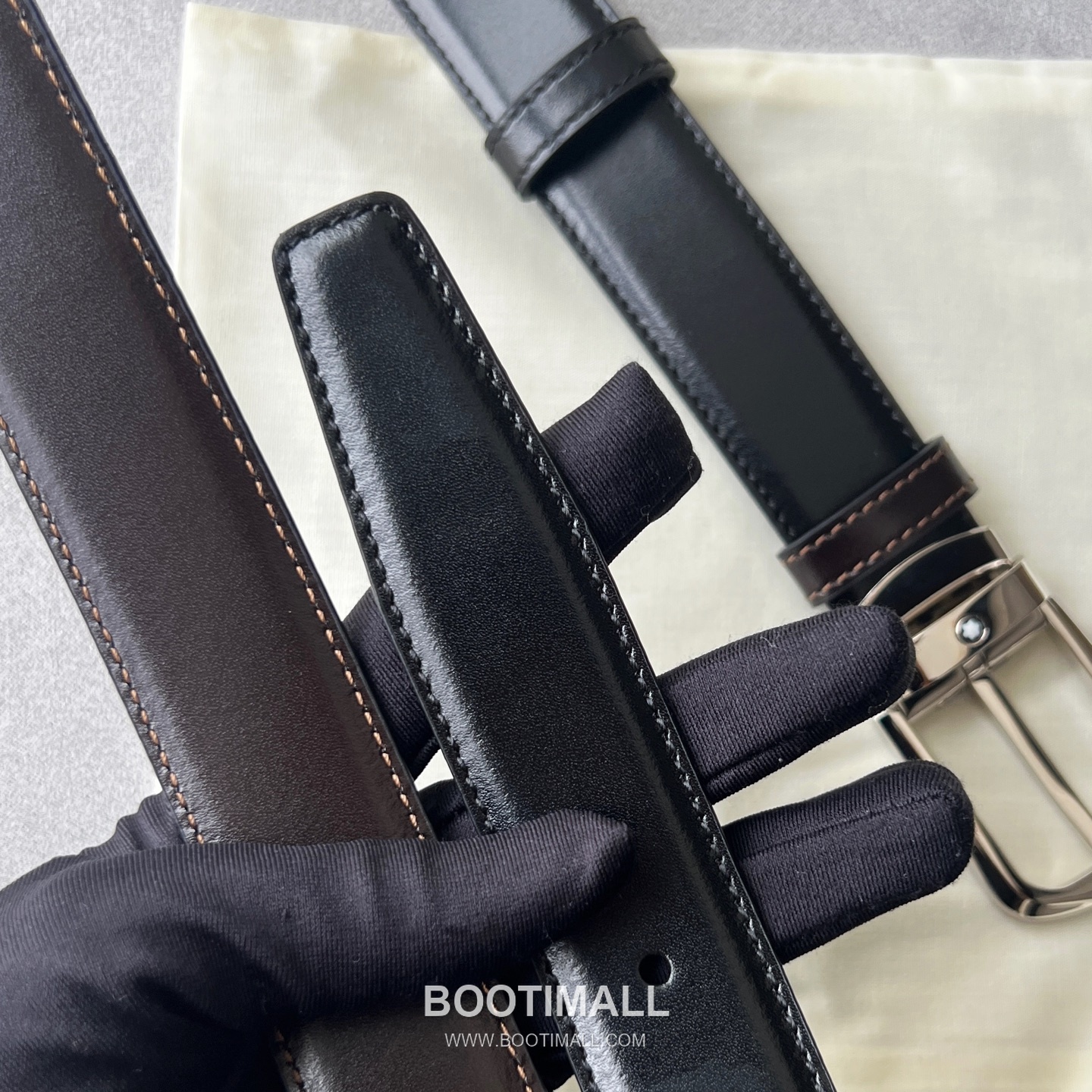 Montblanc Calfskin Grained Smooth Leather Reversible Belt with Star Logo Pin Buckle Palladium 몽블랑 카프스킨 그레인 스무스 레더 리버서블 벨트 스타 로고 핀 버클 황동 베이스 팔라듐 피니시 MB131188 3.5cm 7