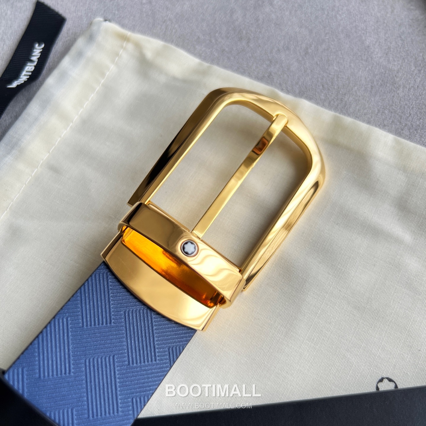 Montblanc Calfskin Grained Smooth Leather Reversible Belt with Star Logo Pin Buckle Palladium 몽블랑 카프스킨 그레인 스무스 레더 리버서블 벨트 스타 로고 핀 버클 황동 베이스 팔라듐 피니시 MB131188 3.5cm 8