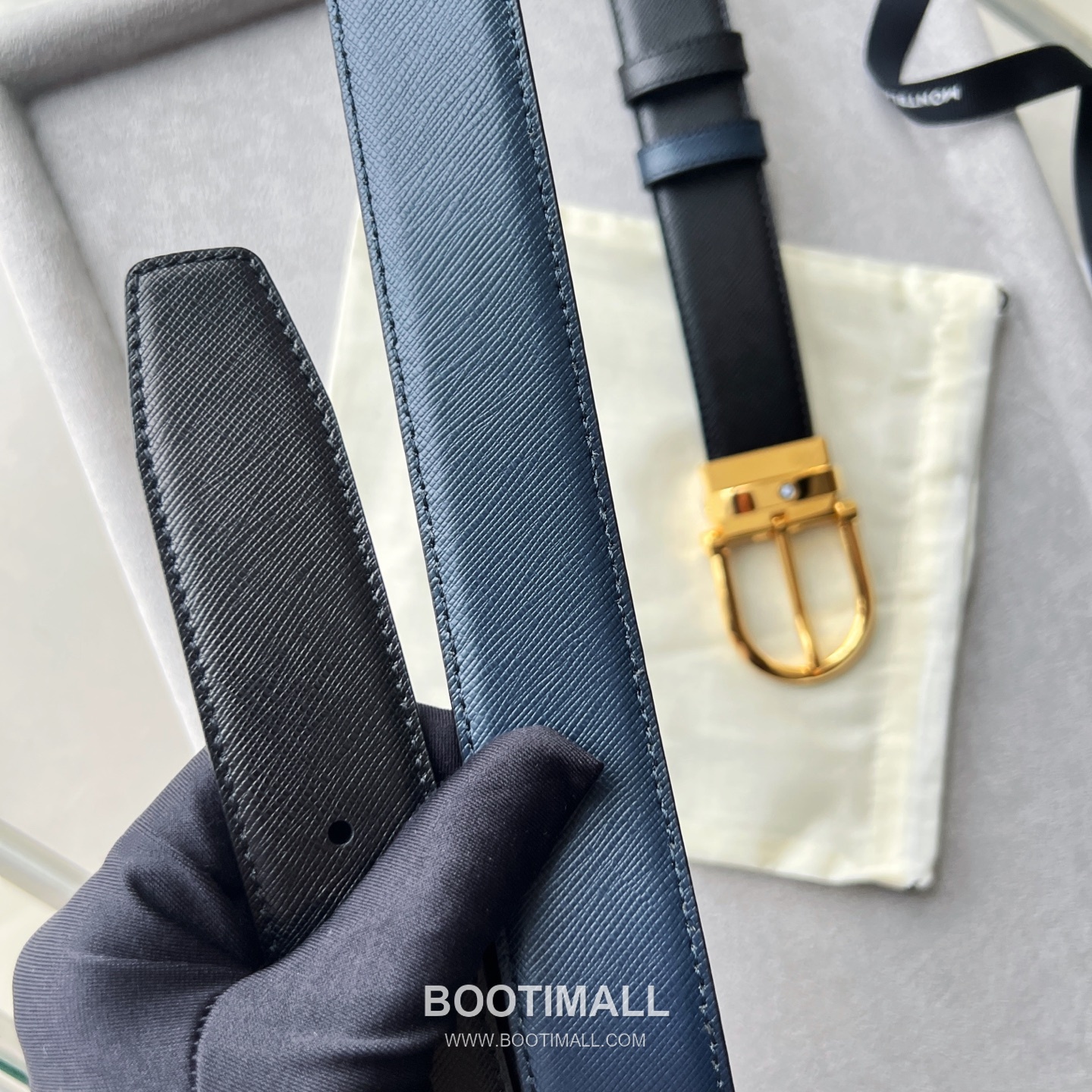 Montblanc Calfskin Grained Smooth Leather Reversible Belt with Star Logo Pin Buckle Palladium 몽블랑 카프스킨 그레인 스무스 레더 리버서블 벨트 스타 로고 핀 버클 황동 베이스 팔라듐 피니시 MB131188 3.5cm 7