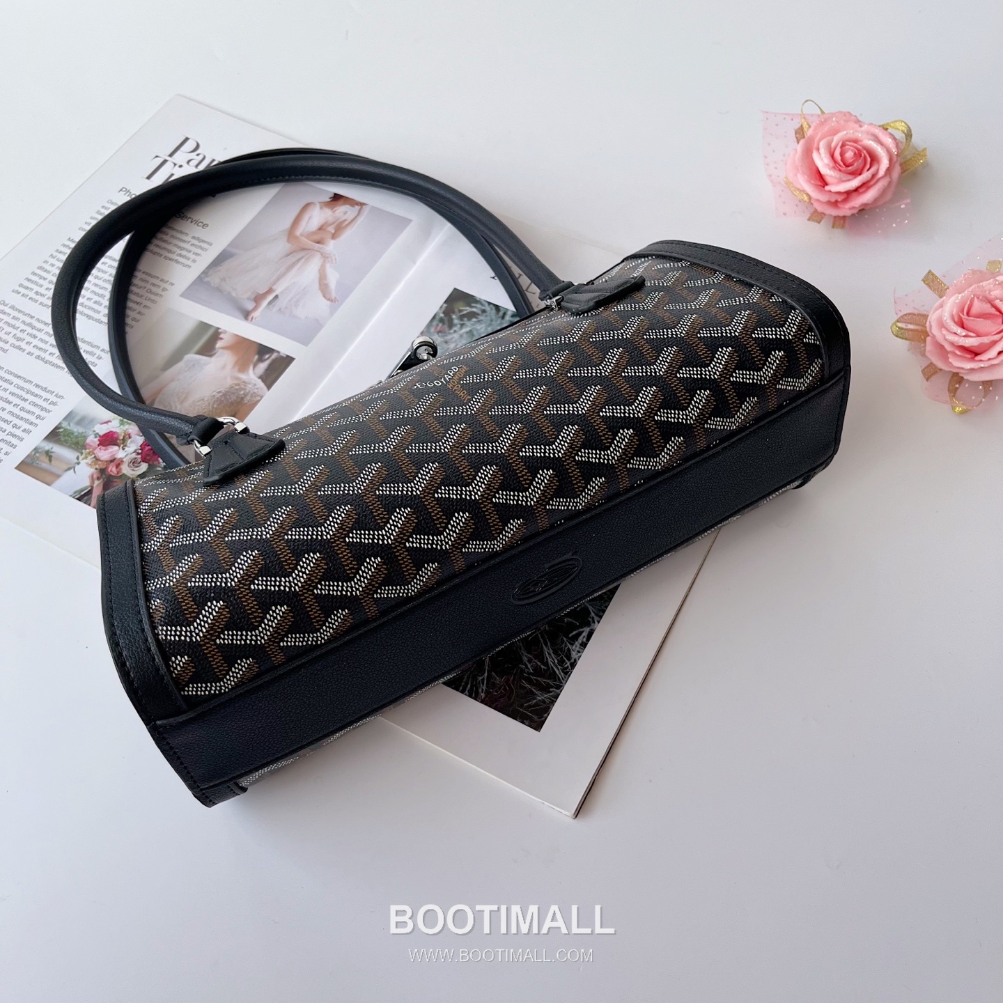 Goyard Bonbonniere Leather Baguette Shoulder Bag with Top Handle Strap 고야드 본보니에르 레더 바게트 숄더백 탑핸들 스트랩 30cm 10