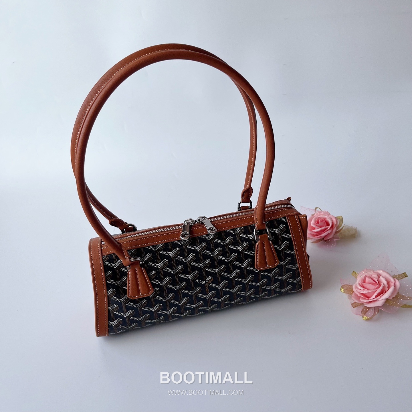 Goyard Bonbonniere Leather Baguette Shoulder Bag with Top Handle Strap 고야드 본보니에르 레더 바게트 숄더백 탑핸들 스트랩 30cm 2