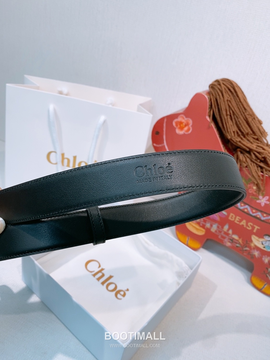 Chloé Calfskin Belt with Logo Buckle Gold-Plated 끌로에 카프스킨 벨트 로고 버클 3.0cm 5