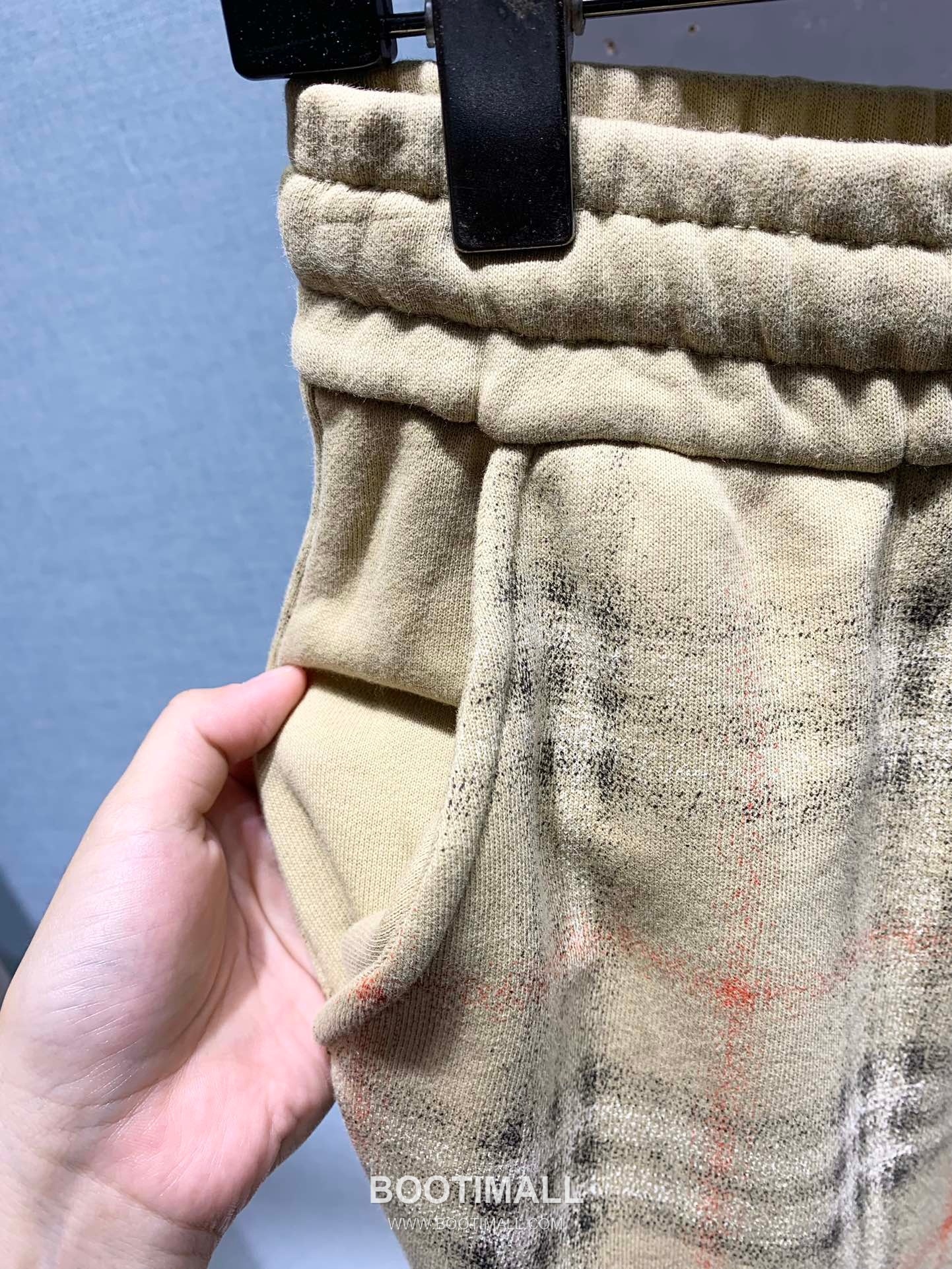 Burberry SS26 Gradient Check Print Cotton Shorts 버버리 SS26 그라디언트 체크 프린트 코튼 쇼츠 3