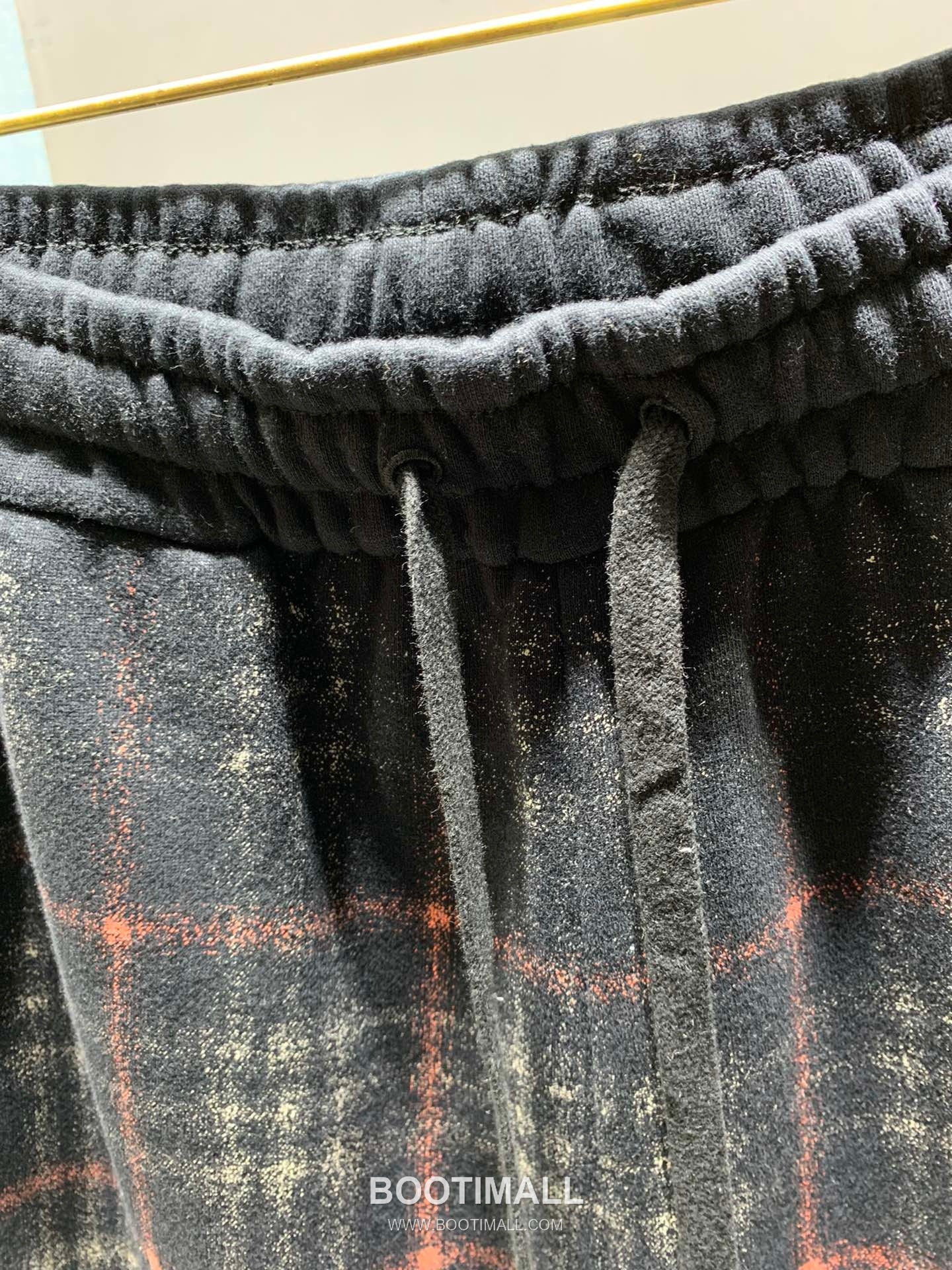 Burberry SS26 Gradient Check Print Cotton Shorts 버버리 SS26 그라디언트 체크 프린트 코튼 쇼츠 12