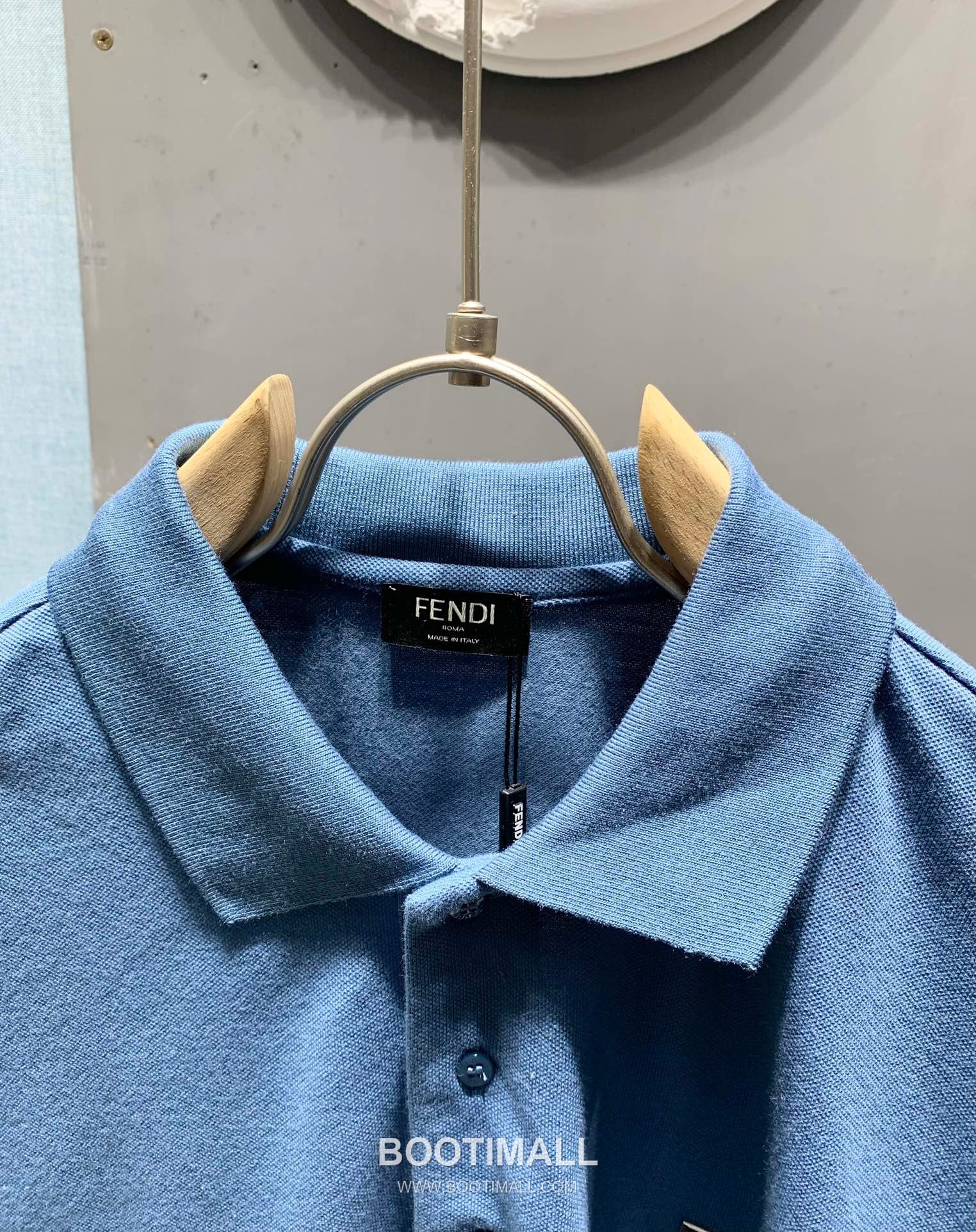 Fendi SS26 Metal FF Logo Piqué Cotton Polo Shirt 펜디 SS26 메탈 FF 로고 피케 코튼 폴로 셔츠 4