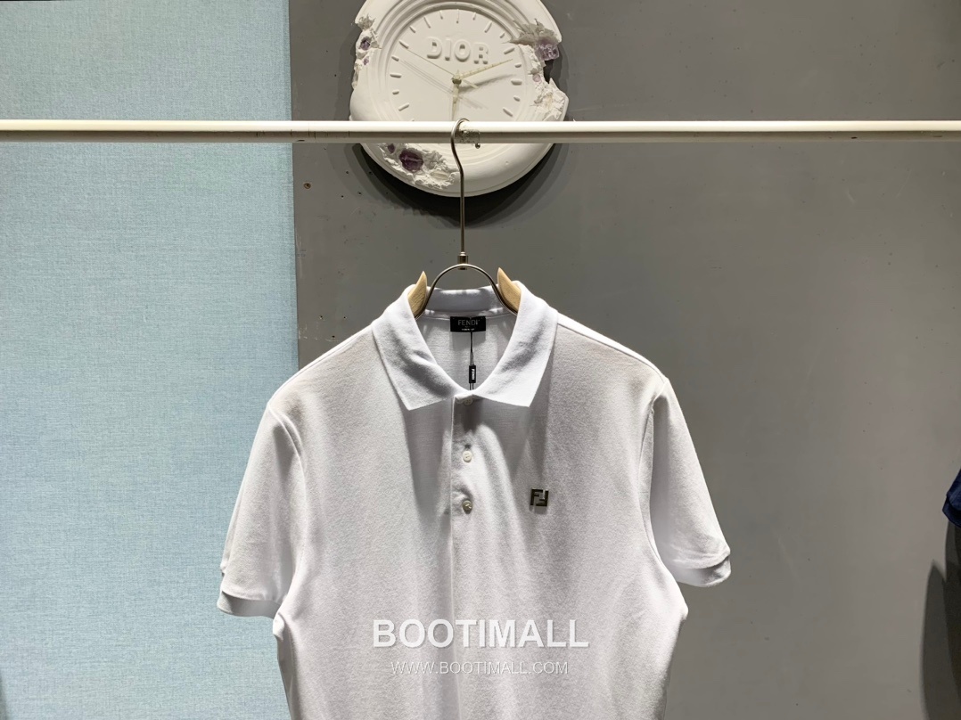 Fendi SS26 Metal FF Logo Piqué Cotton Polo Shirt 펜디 SS26 메탈 FF 로고 피케 코튼 폴로 셔츠 2