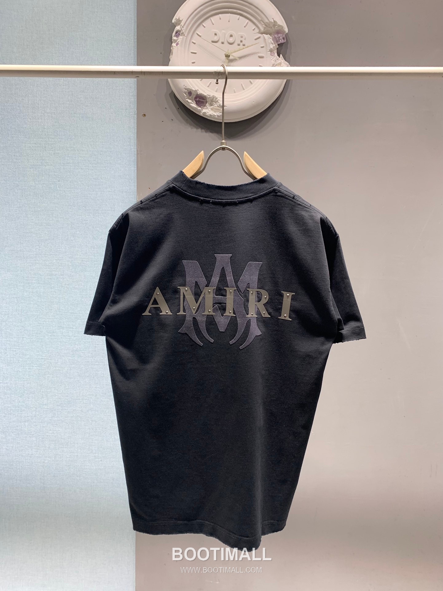 Amiri SS26 Laser Cut Logo Studded Cotton T-Shirt 아미리 SS26 레이저 컷 로고 스터드 코튼 티셔츠 8