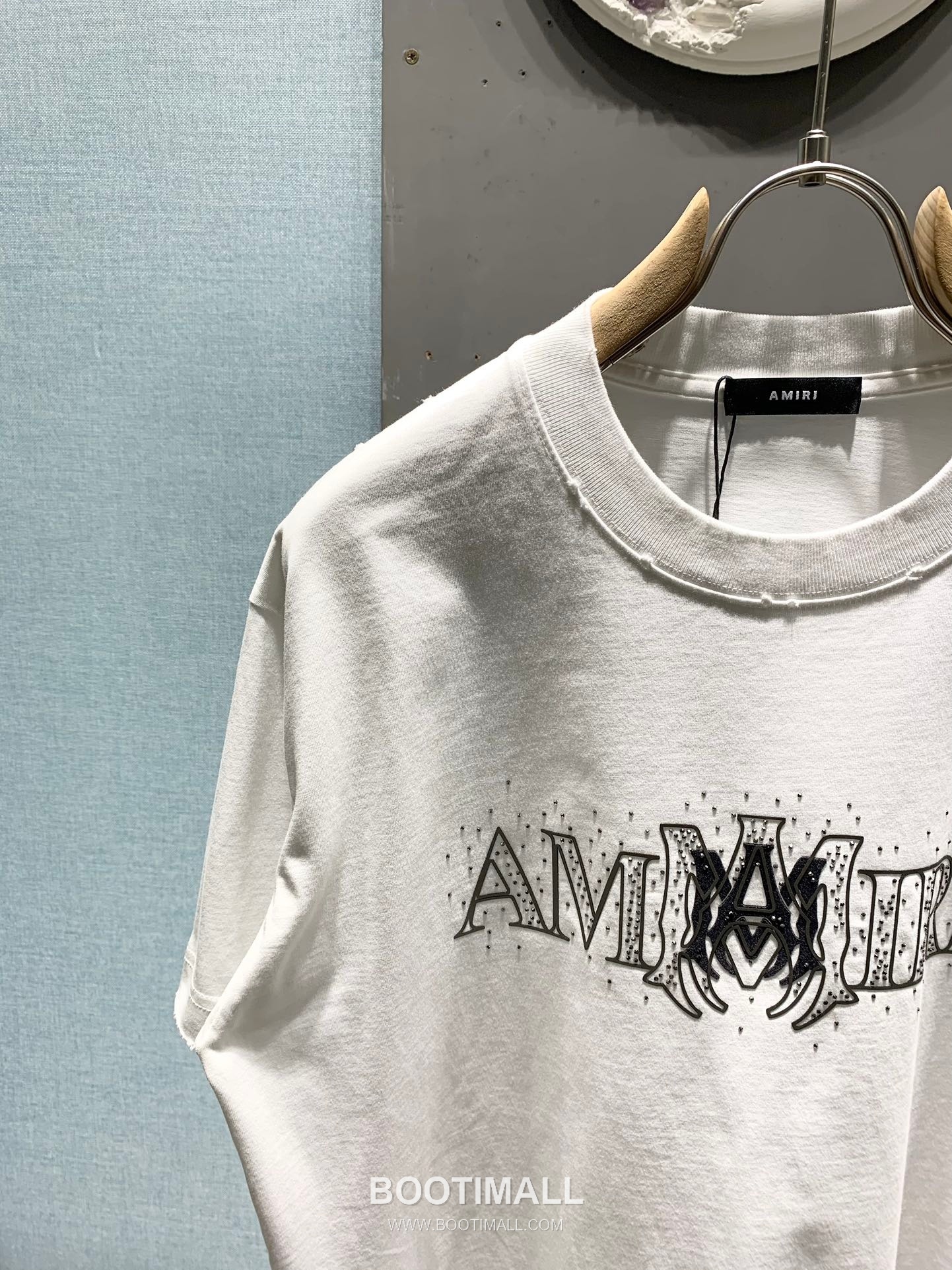 Amiri SS26 Logo Velvet Pressed Rhinestone Cotton T-Shirt 아미리 SS26 로고 벨벳 압착 스톤 코튼 티셔츠 6