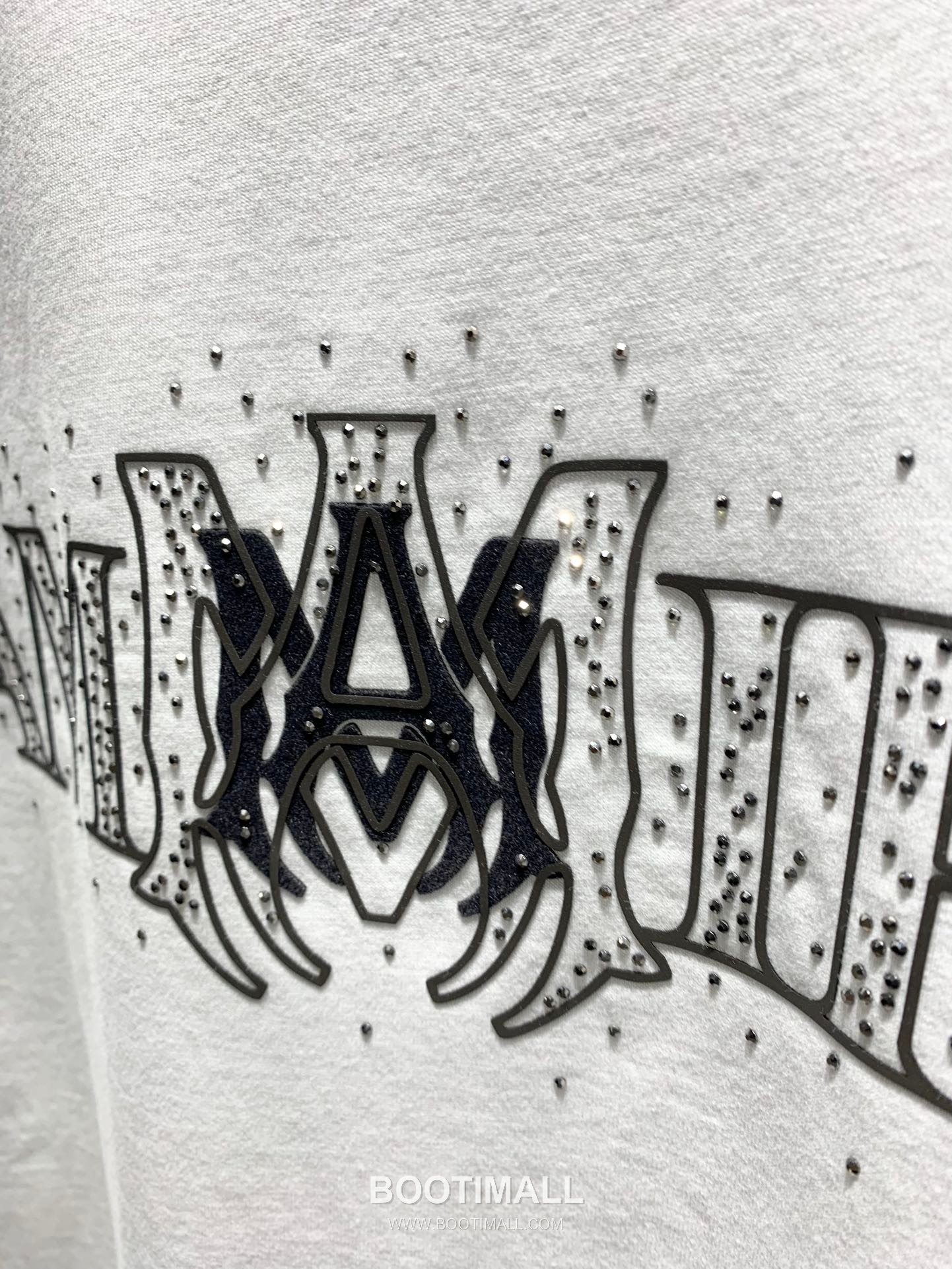 Amiri SS26 Logo Velvet Pressed Rhinestone Cotton T-Shirt 아미리 SS26 로고 벨벳 압착 스톤 코튼 티셔츠 8