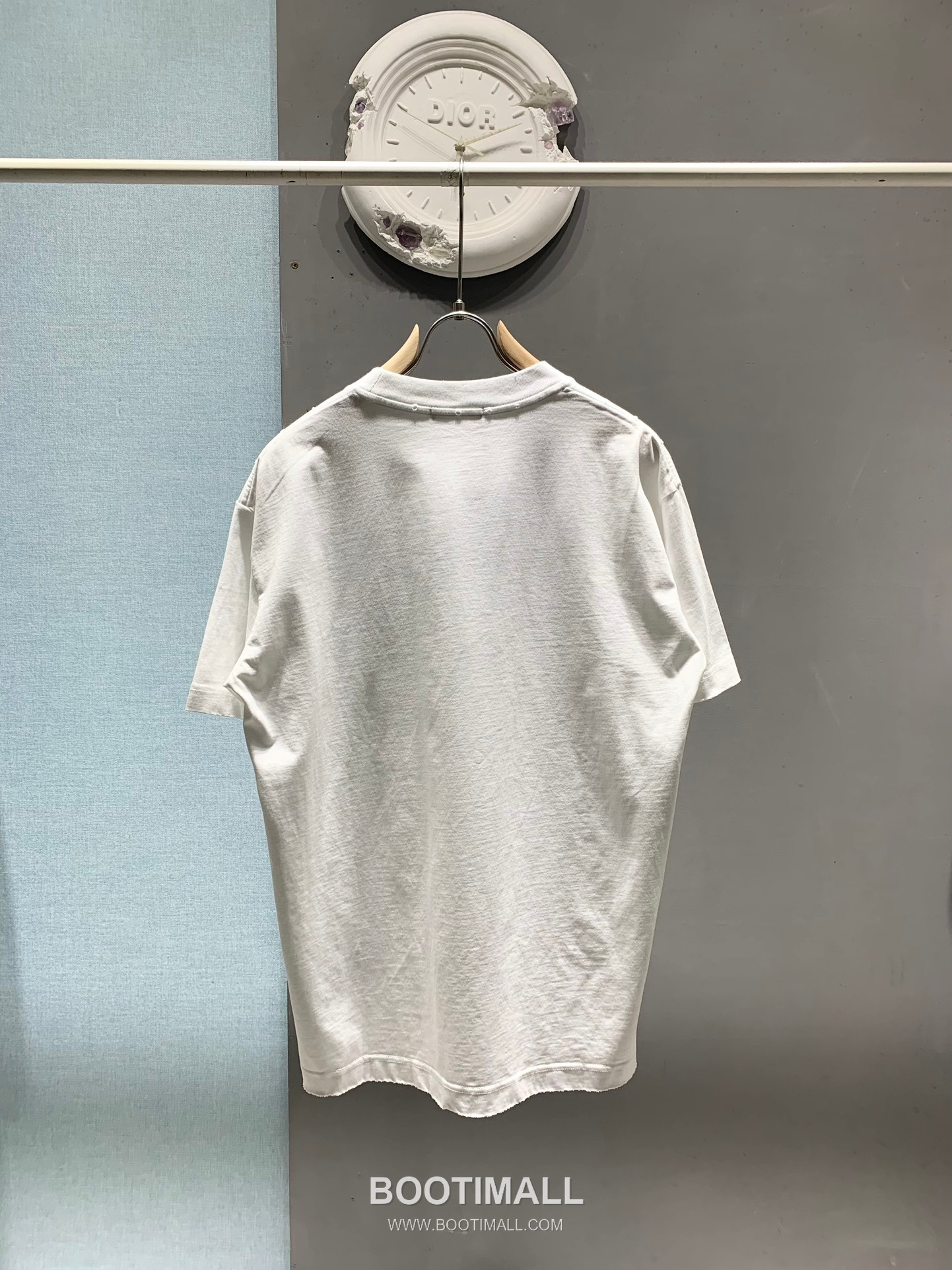 Amiri SS26 Logo Velvet Pressed Rhinestone Cotton T-Shirt 아미리 SS26 로고 벨벳 압착 스톤 코튼 티셔츠 9