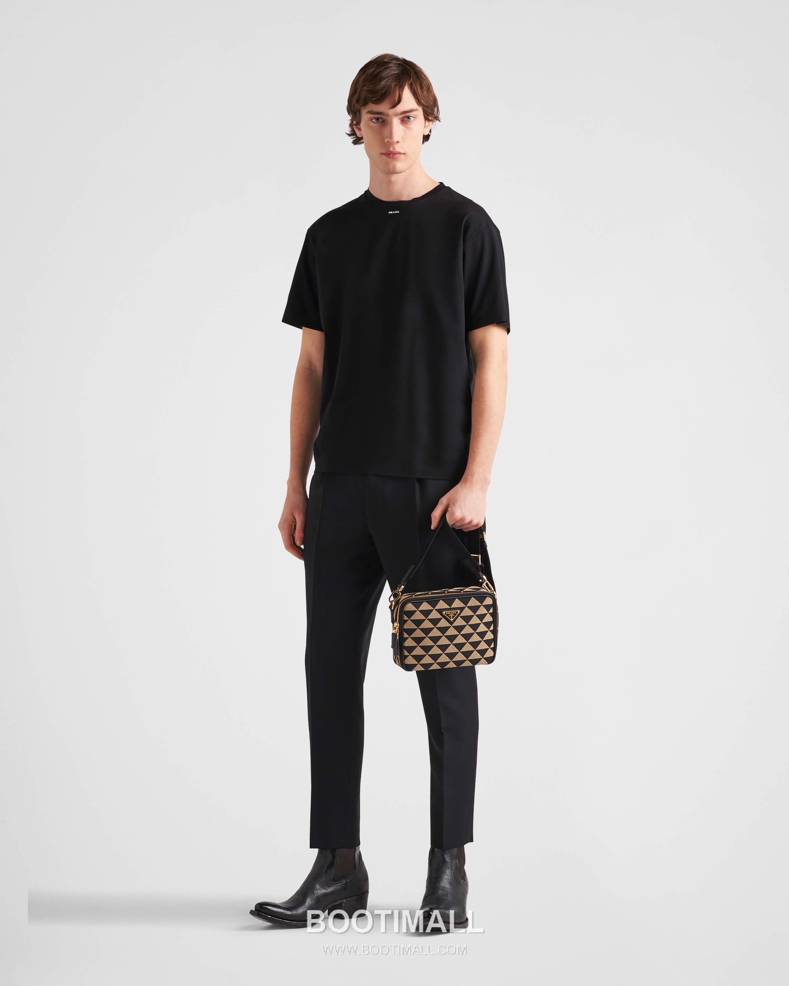 Prada SS26 Thick Logo Rubberized Mercerized Cotton T-Shirt 프라다 SS26 두꺼운 로고 압착 머서라이즈드 코튼 티셔츠 5