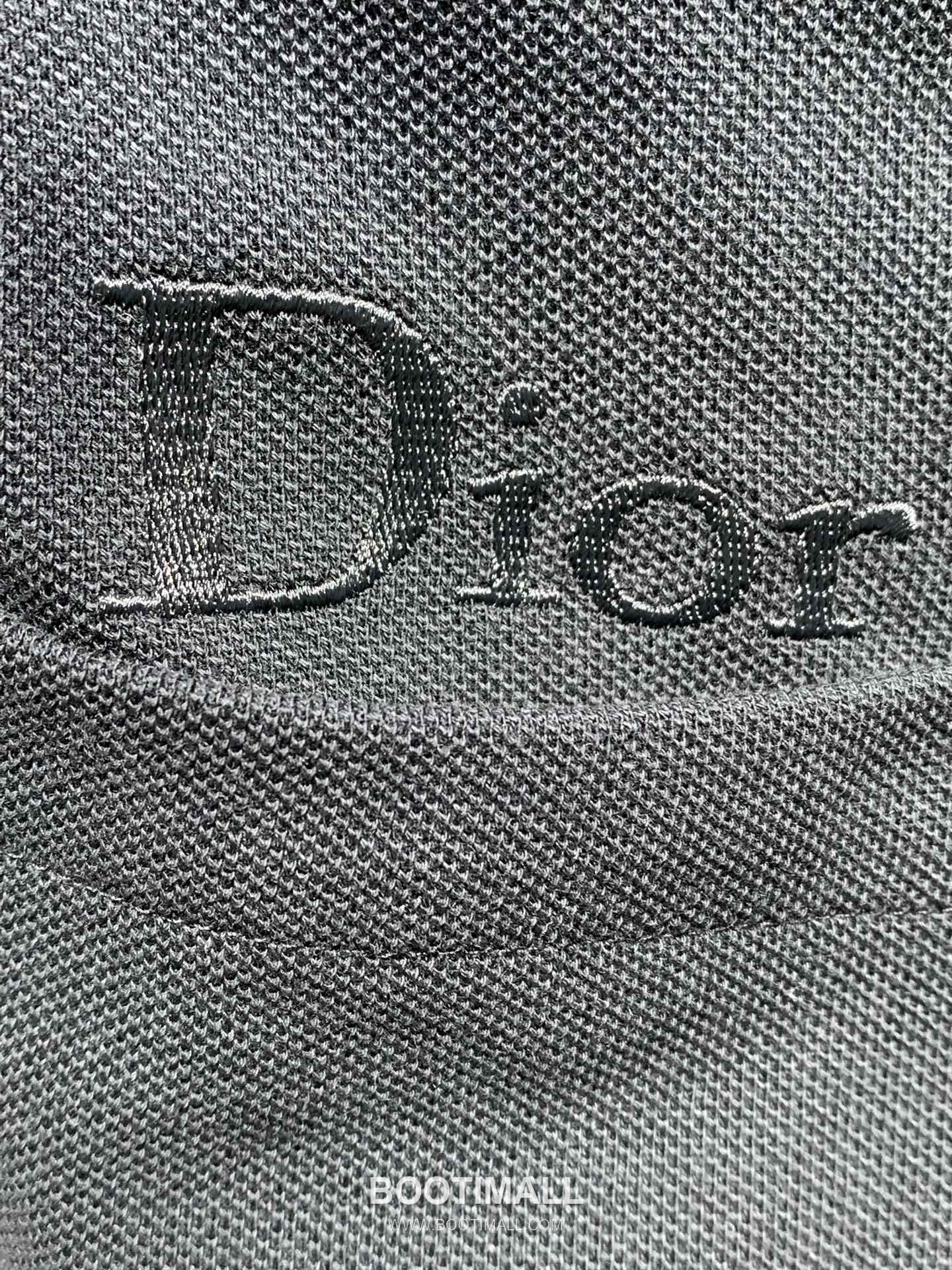 Dior SS26 Tone-on-Tone Embroidered Piqué Cotton Polo Shirt 디올 SS26 톤온톤 자수 피케 코튼 폴로 셔츠 3