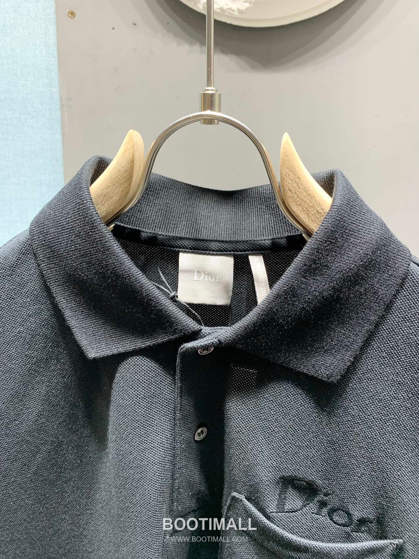 Dior SS26 Tone-on-Tone Embroidered Piqué Cotton Polo Shirt 디올 SS26 톤온톤 자수 피케 코튼 폴로 셔츠 6