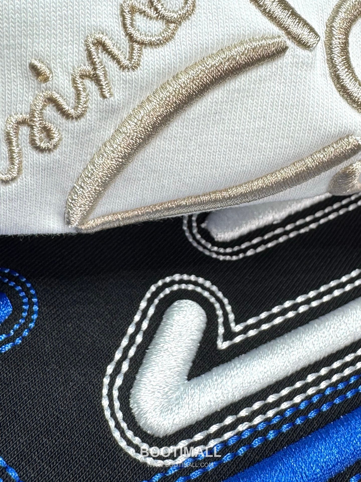 Louis Vuitton SS26 Clover Embroidered Logo Heavy Cotton T-Shirt 루이비통 SS26 클로버 자수 로고 헤비 코튼 티셔츠 AAW98215 22