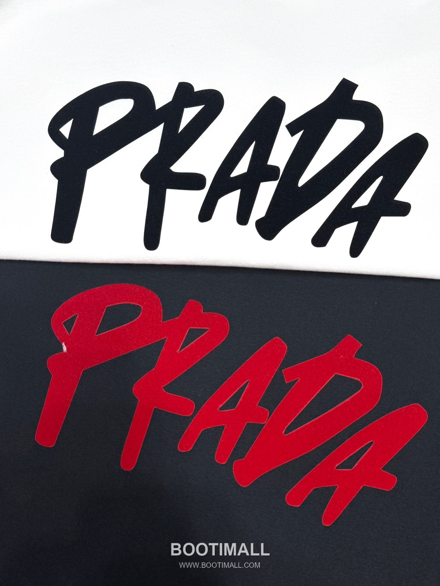 Prada SS26 Graffiti Print Heavy Cotton T-Shirt 프라다 SS26 그래피티 프린트 헤비 코튼 티셔츠 SG26260 5