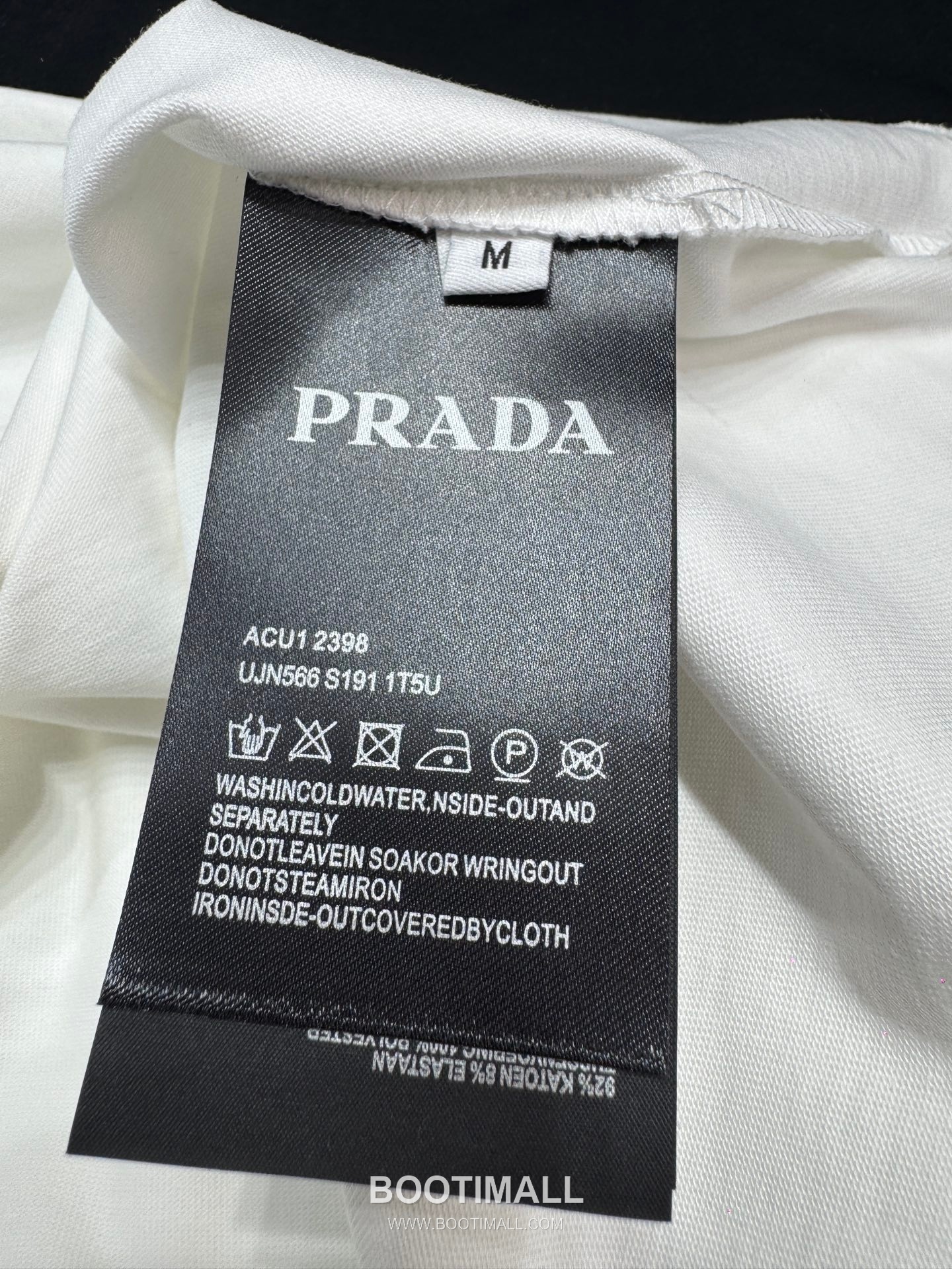 Prada SS26 Graffiti Print Heavy Cotton T-Shirt 프라다 SS26 그래피티 프린트 헤비 코튼 티셔츠 SG26260 7