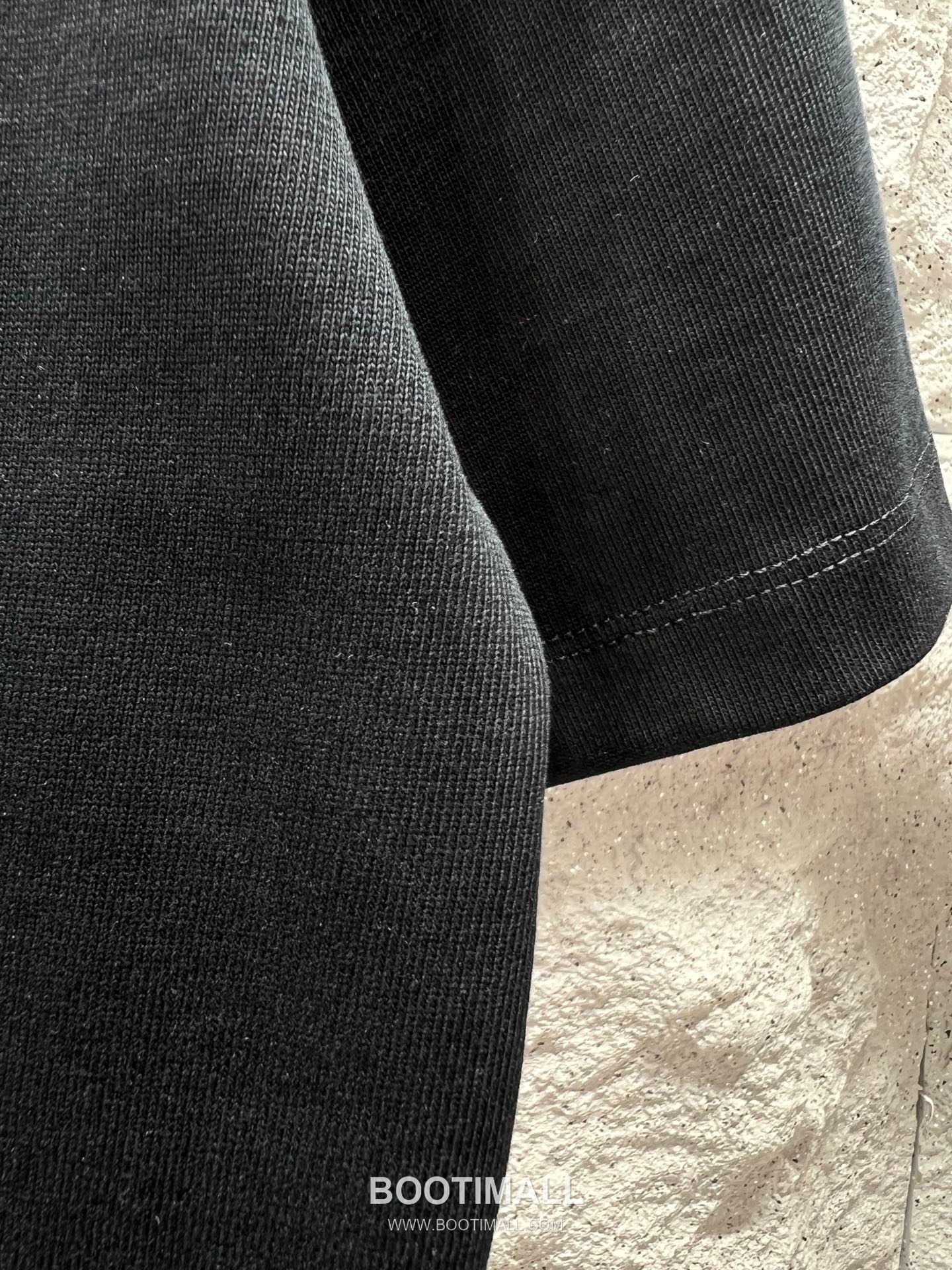 Comme des Garçons Play SS26 Heart Eyes Embroidered Heavy Cotton T-Shirt 꼼데가르송플레이 SS26 하트 아이즈 자수 헤비 코튼 티셔츠 AMC6842 5