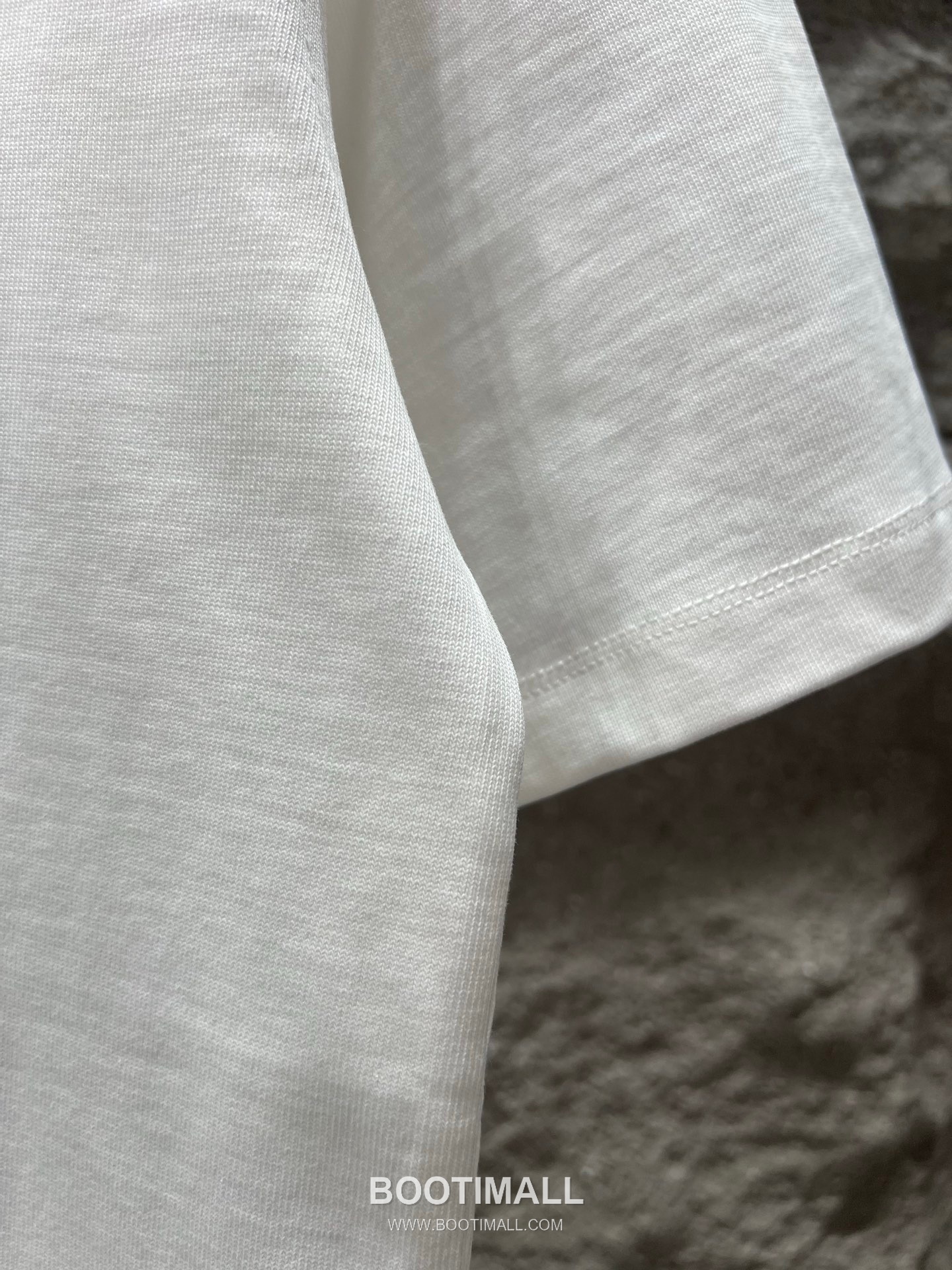 Comme des Garçons Play SS26 Heart Eyes Embroidered Heavy Cotton T-Shirt 꼼데가르송플레이 SS26 하트 아이즈 자수 헤비 코튼 티셔츠 AMC6842 12