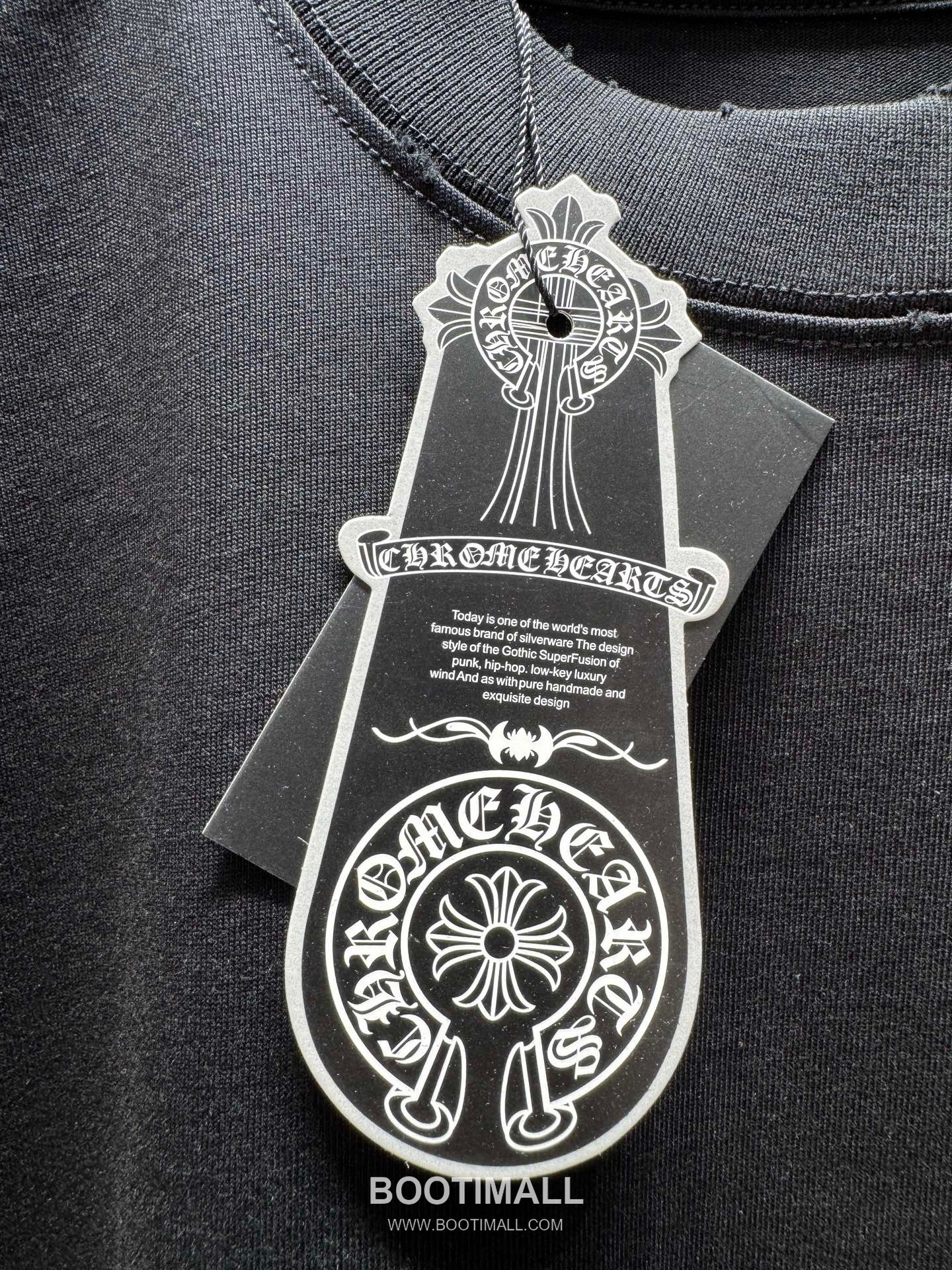 Chrome Hearts SS26 Distressed Horseshoe Discharge Print Cotton T-Shirt 크롬하츠 SS26 디스트로이드 호스슈 프린트 코튼 티셔츠 XL13501 6