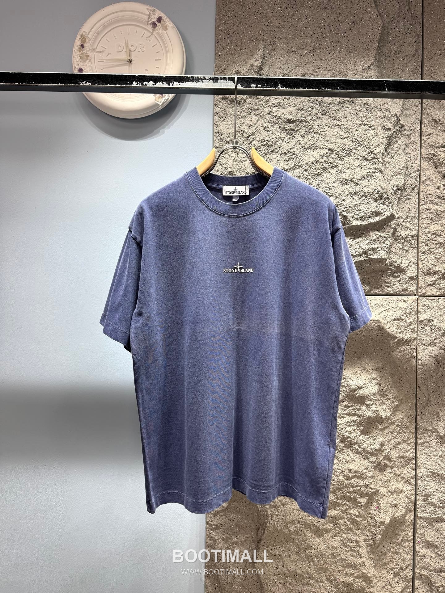Stone Island SS26 Compass Logo Print Heavy Cotton T-Shirt 스톤아일랜드 SS26 컴퍼스 로고 프린트 헤비 코튼 티셔츠 WG26881 1