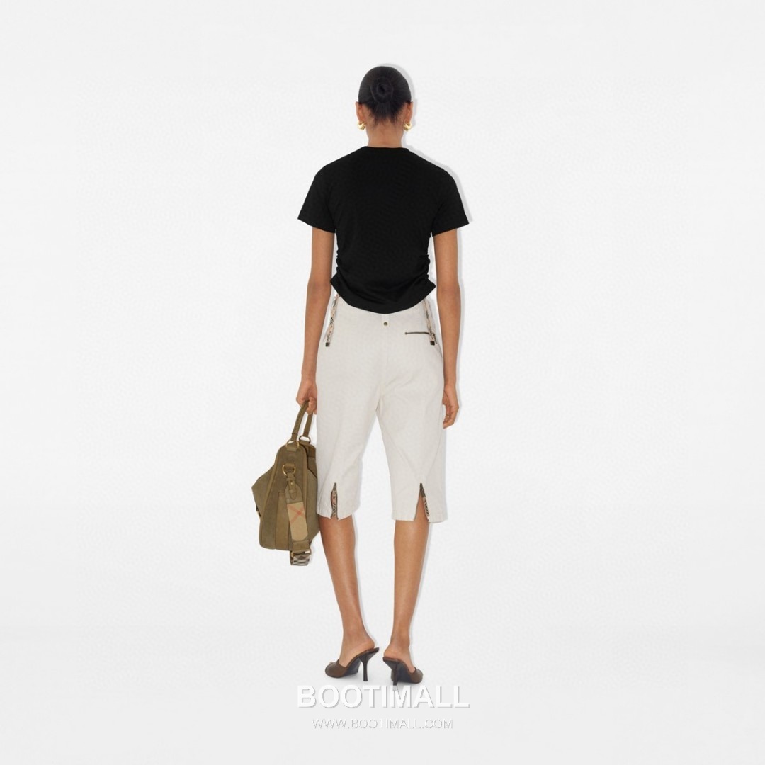 Burberry SS26 Check Panel Pleated Cotton T-Shirt 버버리 SS26 체크 패널 플리츠 코튼 티셔츠 9