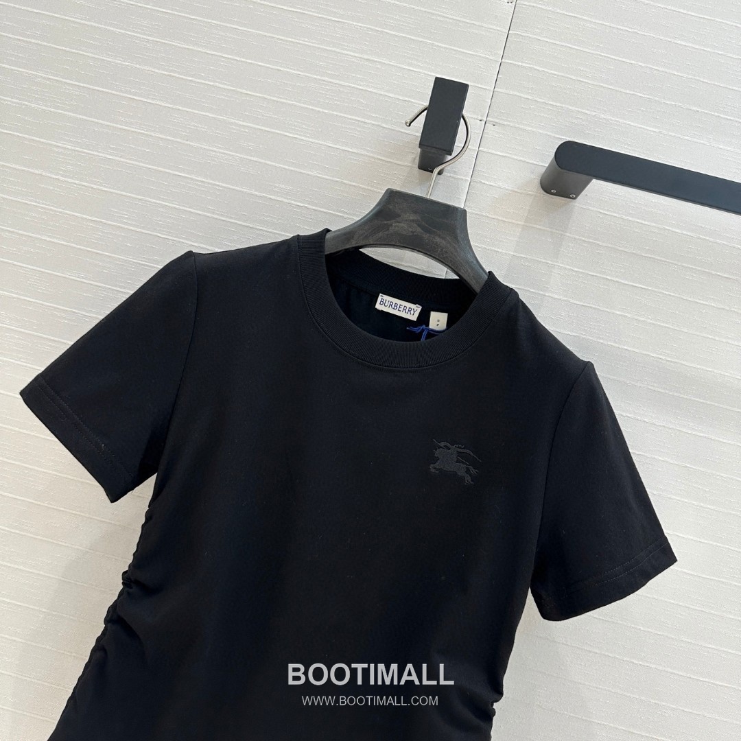 Burberry SS26 Check Panel Pleated Cotton T-Shirt 버버리 SS26 체크 패널 플리츠 코튼 티셔츠 11