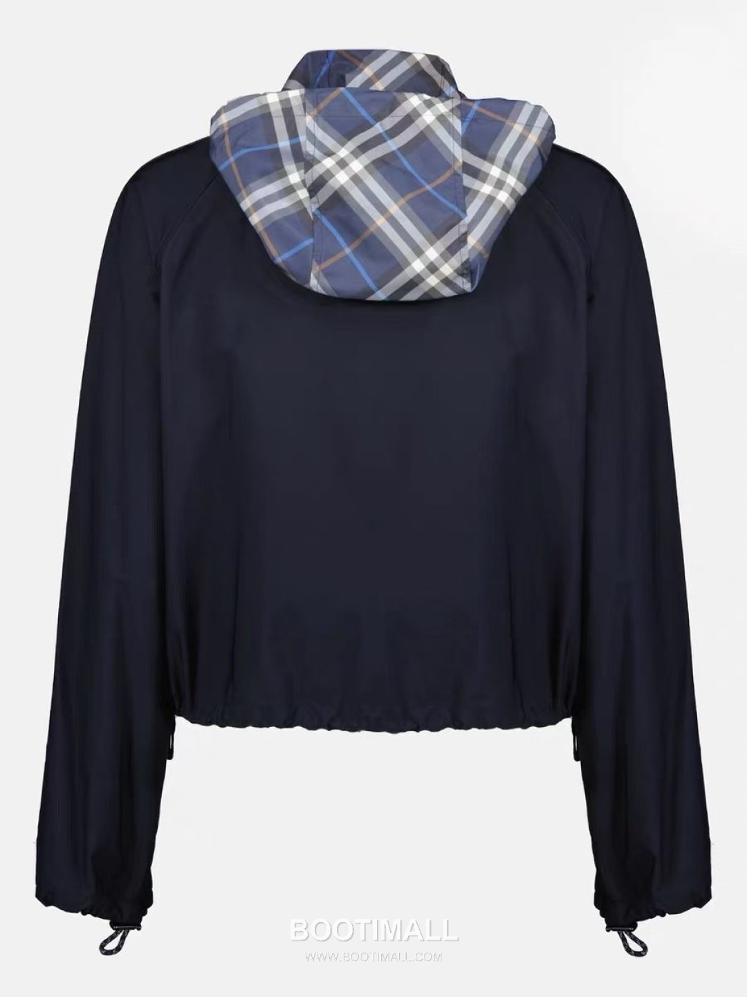 Burberry SS26 EKD Embroidered Nylon Hooded Cropped Jacket 버버리 SS26 EKD 자수 나일론 후드 크롭 재킷 3