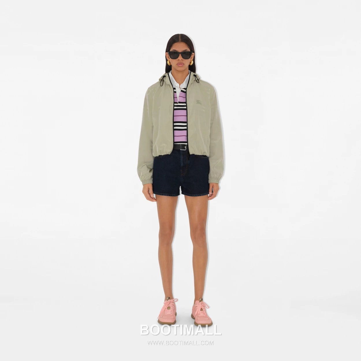 Burberry EKD Print Lightweight Nylon Hooded Jacket 버버리 EKD 프린트 라이트웨이트 나일론 후드 재킷 2