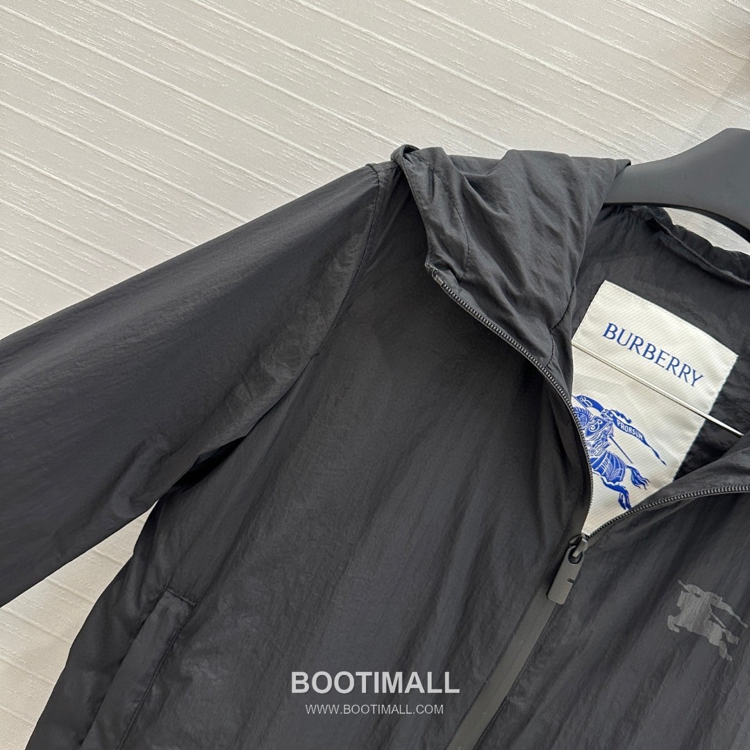 Burberry EKD Print Lightweight Nylon Hooded Jacket 버버리 EKD 프린트 라이트웨이트 나일론 후드 재킷 12