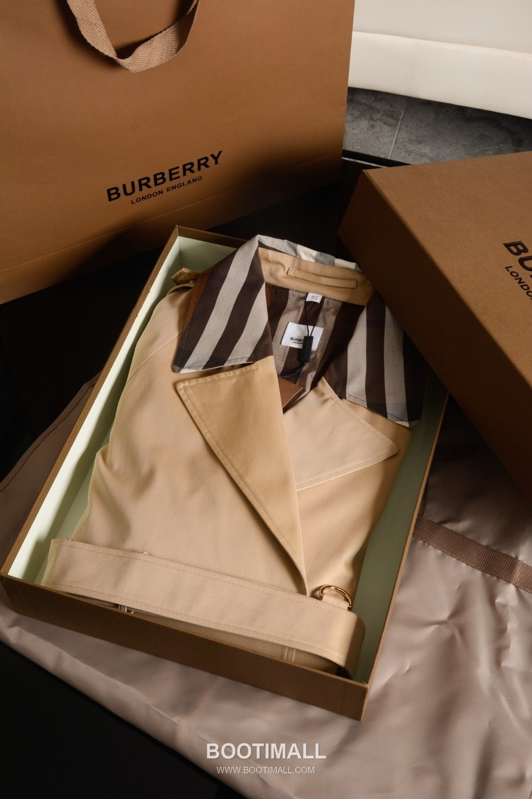 Burberry Waterloo Check Collar Gabardine Trench Coat 버버리 워털루 체크 칼라 개버딘 트렌치 코트 9