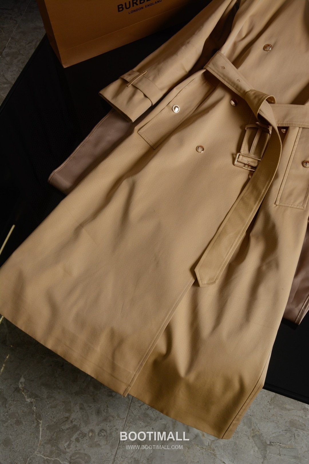 Burberry Waterloo Check Collar Gabardine Trench Coat 버버리 워털루 체크 칼라 개버딘 트렌치 코트 12