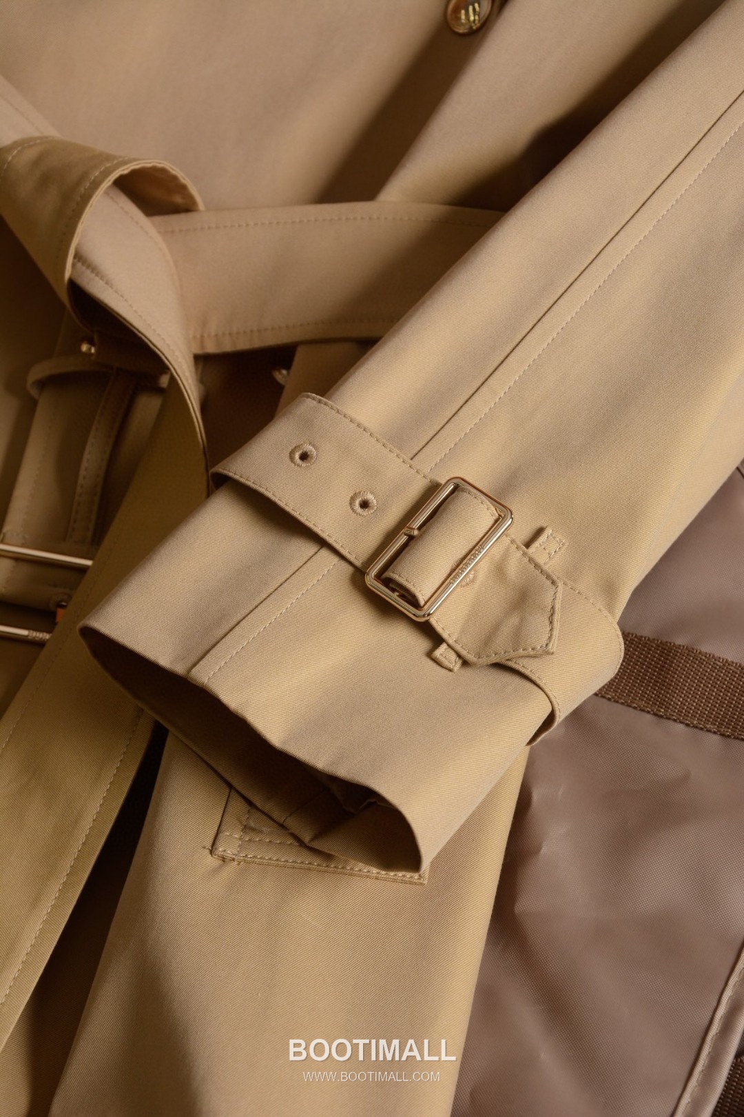 Burberry Waterloo Check Collar Gabardine Trench Coat 버버리 워털루 체크 칼라 개버딘 트렌치 코트 15