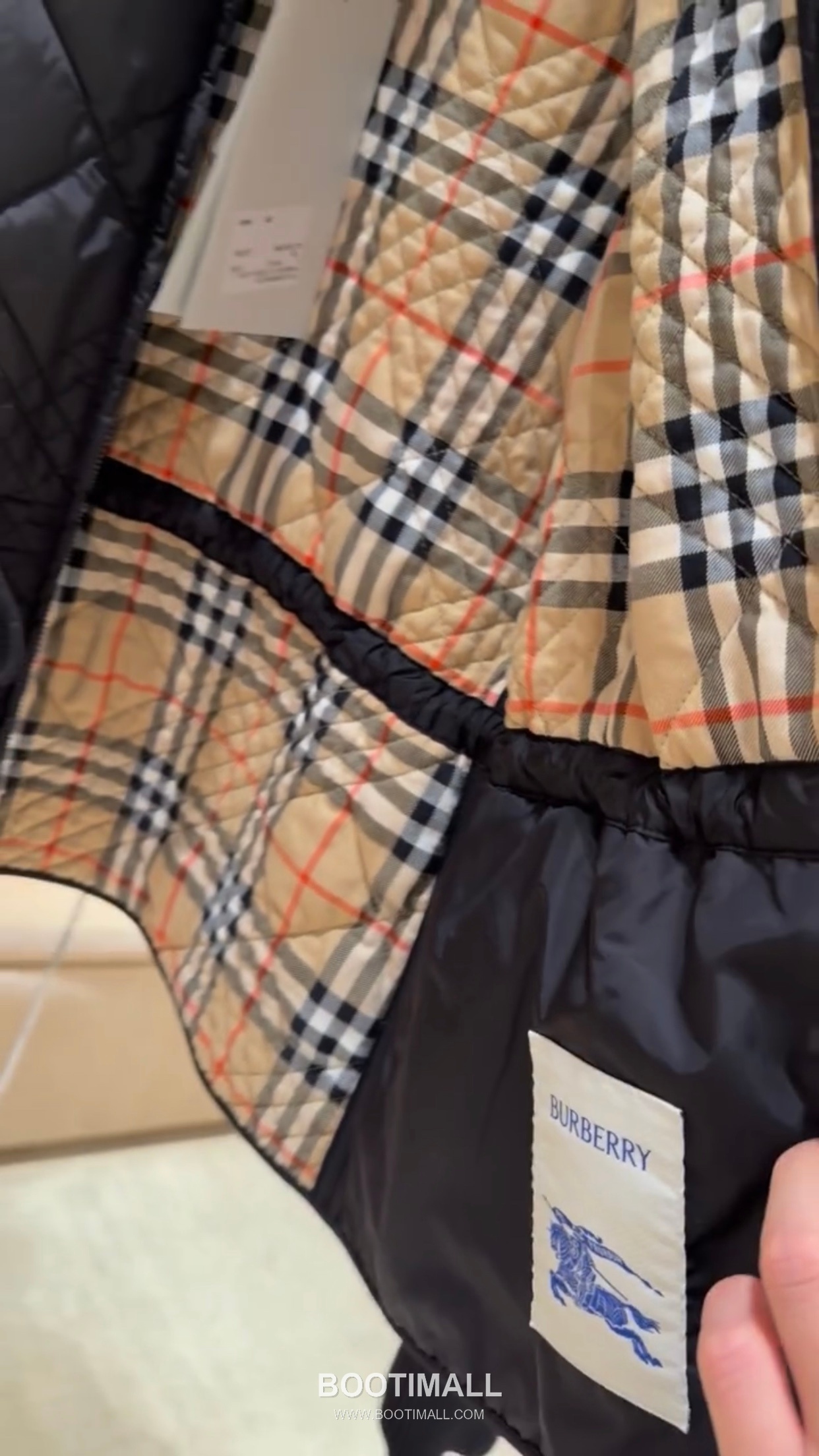 Burberry Mini Check Quilted Nylon Hooded Jacket 버버리 미니 체크 퀼팅 나일론 후드 재킷 15