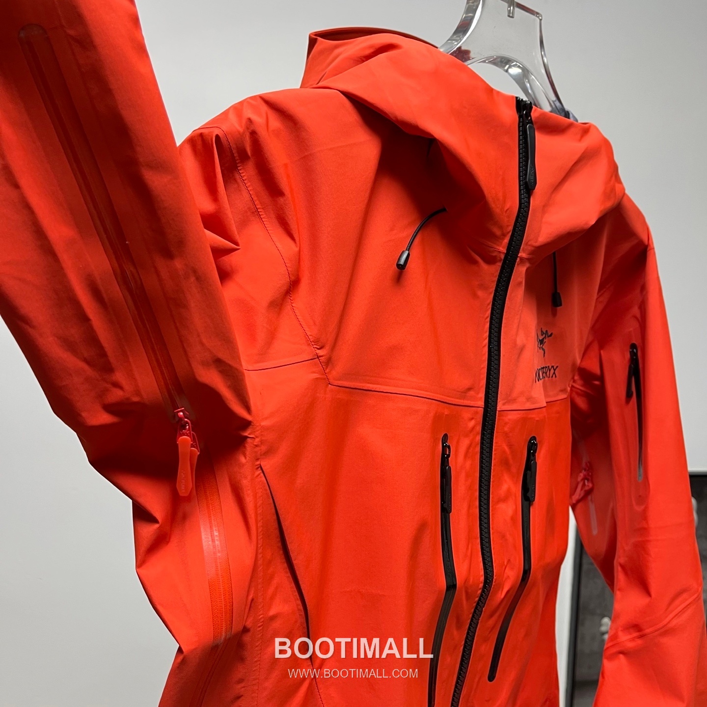 ARC'TERYX Alpha SV 8 Hardshell Jacket 아크테릭스 알파 SV 8 하드쉘 재킷 9