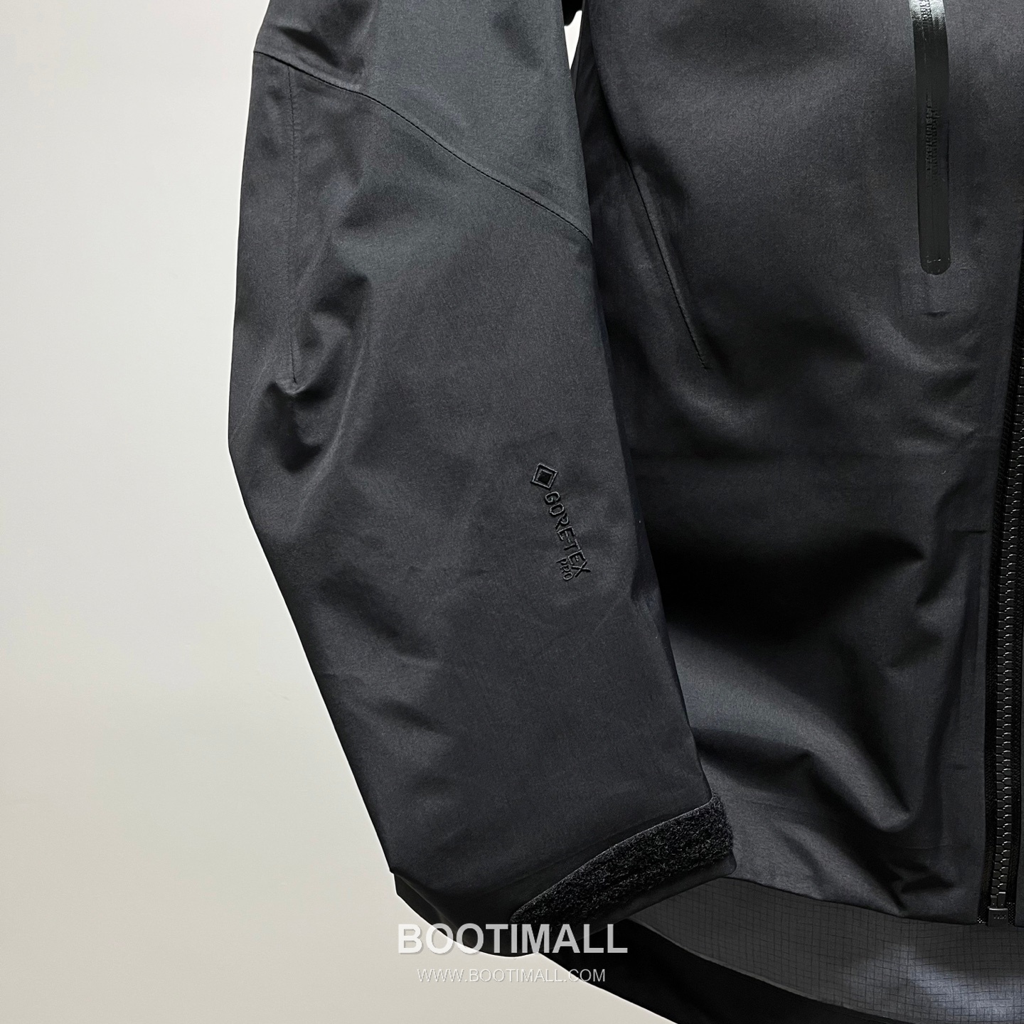 ARC'TERYX Alpha SV 8 Hardshell Jacket 아크테릭스 알파 SV 8 하드쉘 재킷 7