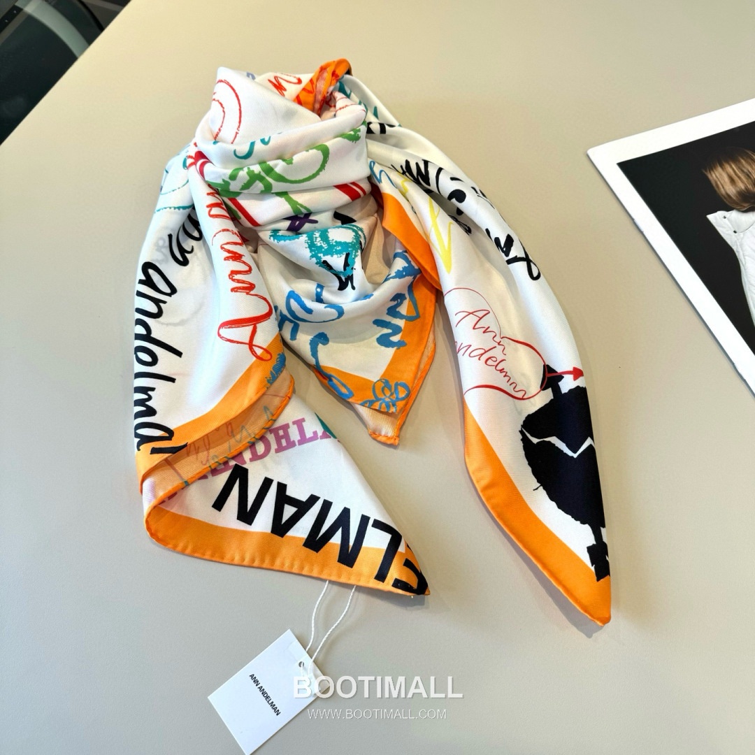 Ann Andelman 520 Capsule Silk Square Scarf 100% Silk Print Scarf 앤앤델만 520 캡슐 실크 스퀘어 스카프 90cm 5