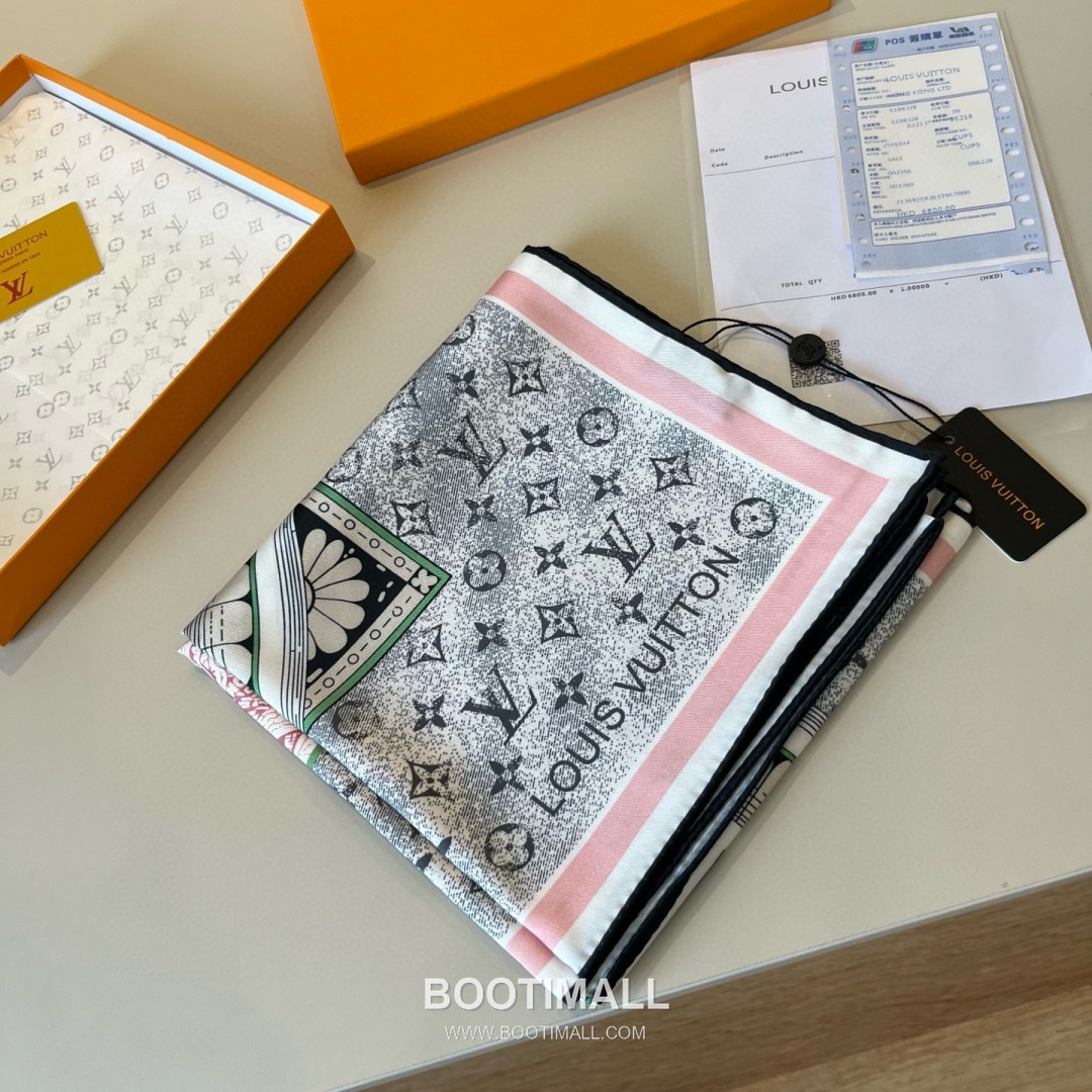 Louis Vuitton Malles Merveilleuses Monogram Silk Square Scarf 100% Mulberry Silk Print Scarf 루이비통 말르 메르베유즈 모노그램 실크 스퀘어 스카프 90cm 6