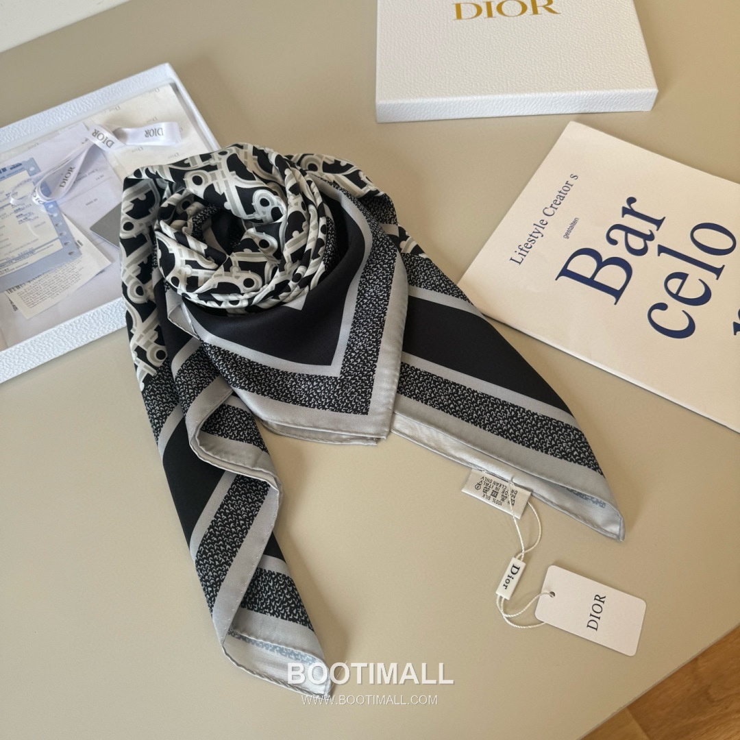 Dior Diortwin Oblique Silk Twill Square Scarf with Logo Jacquard Print 디올 디올트윈 오블리크 실크 트윌 스퀘어 스카프 로고 자카드 90cm 6