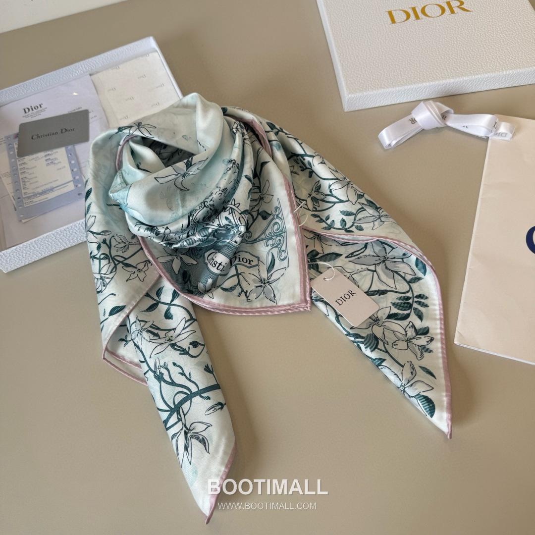 Dior Diortwin Oblique Silk Twill Square Scarf with Logo Jacquard Print 디올 디올트윈 오블리크 실크 트윌 스퀘어 스카프 로고 자카드 90cm 7