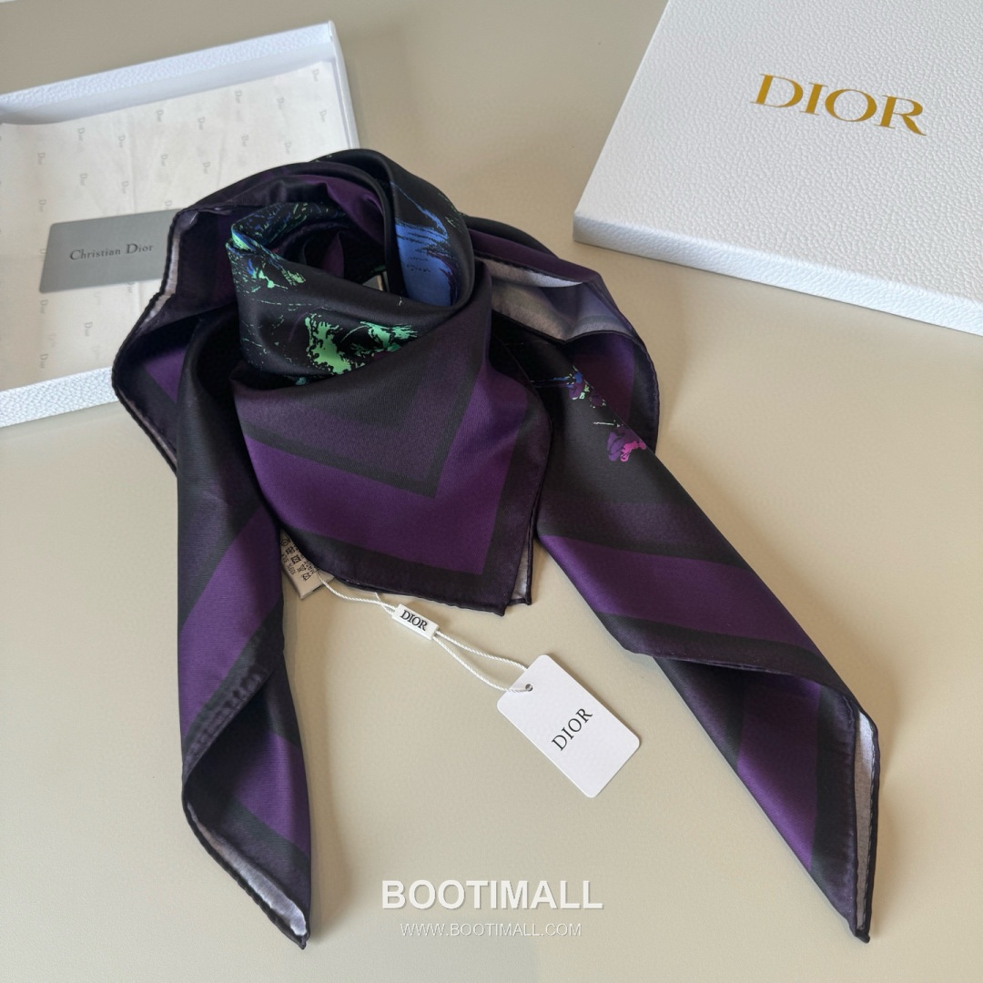 Dior Diortwin Oblique Silk Twill Square Scarf with Logo Jacquard Print 디올 디올트윈 오블리크 실크 트윌 스퀘어 스카프 로고 자카드 90cm 6